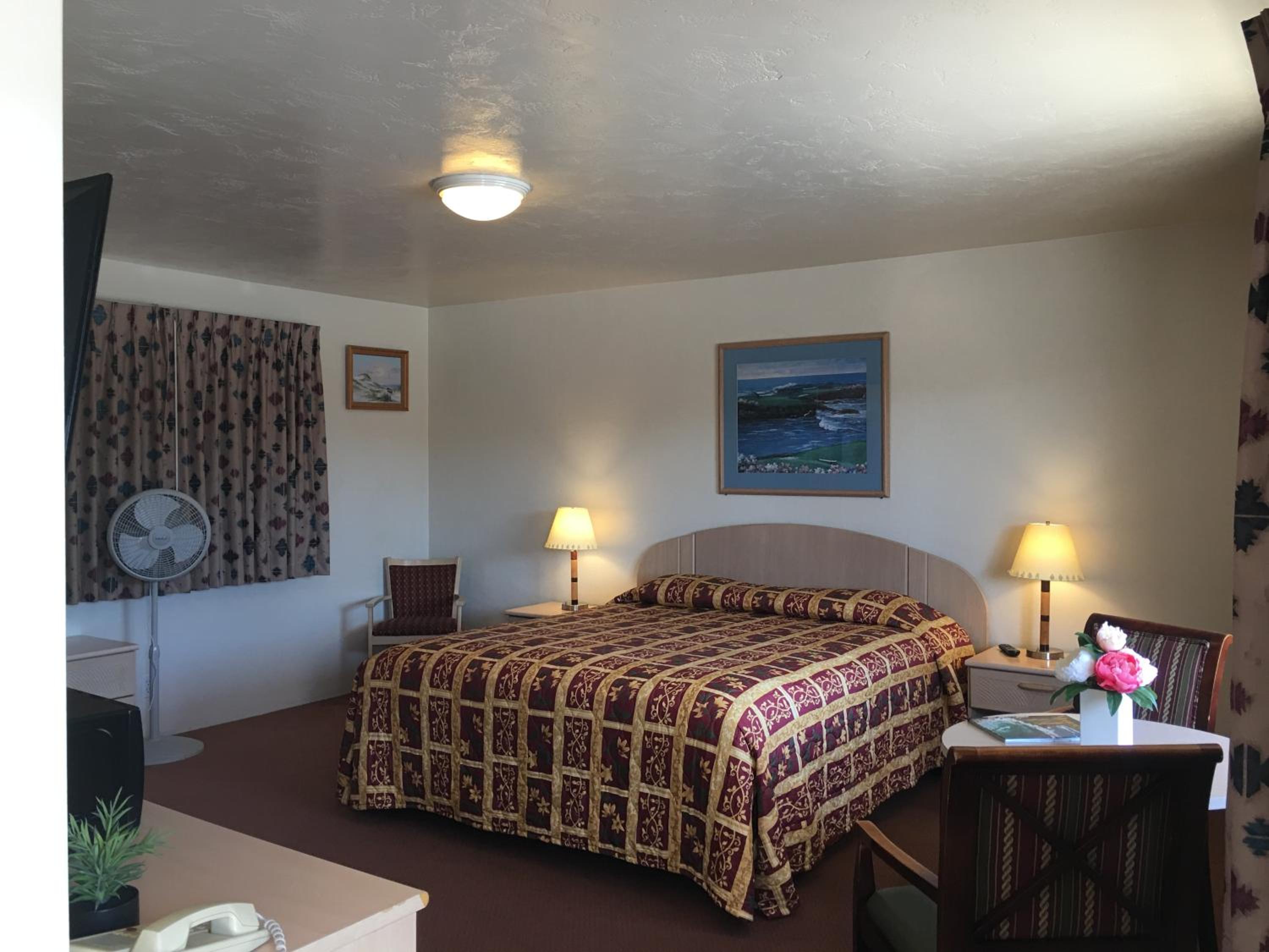 Standard King Room - Photo 1