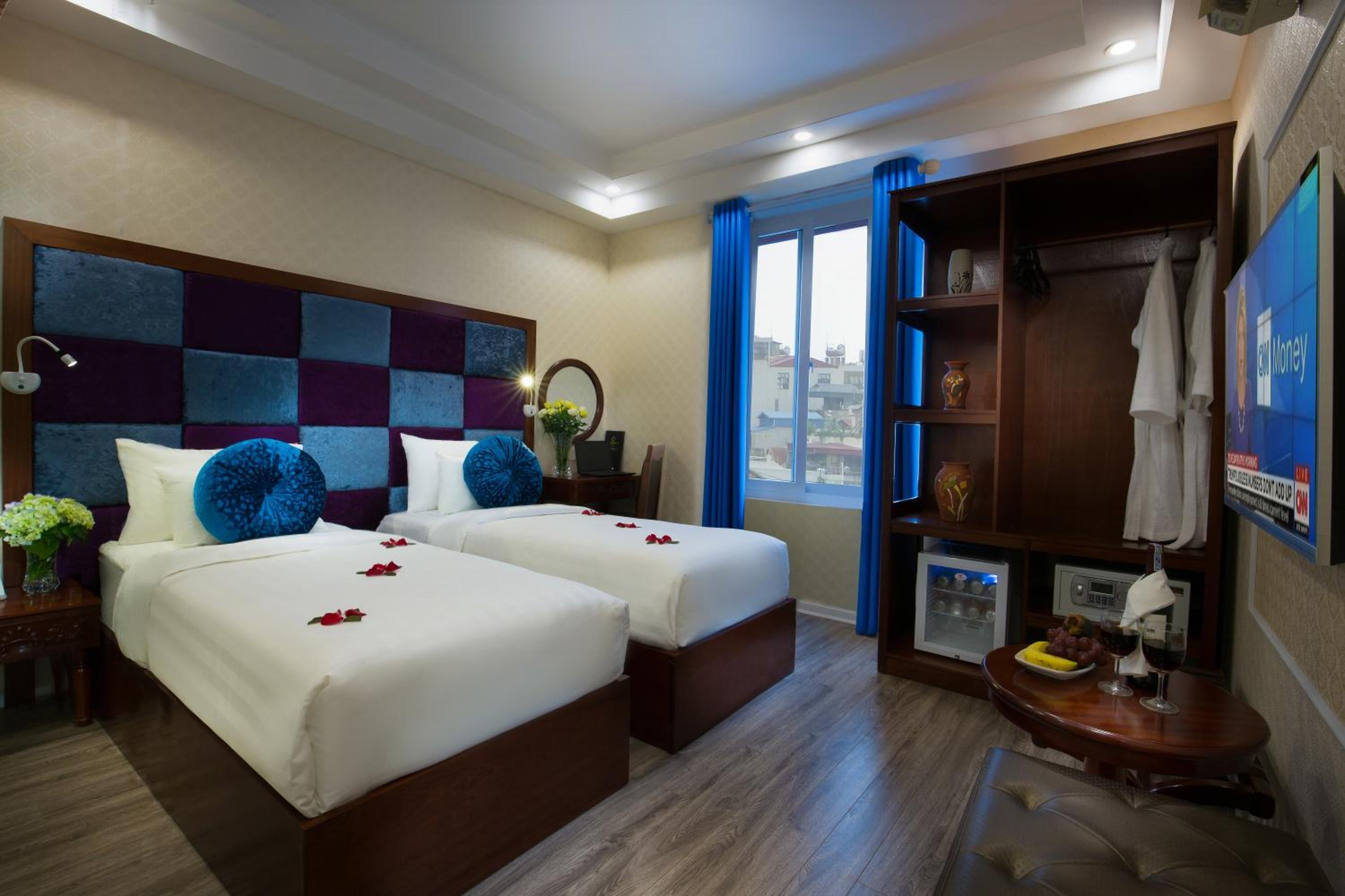 Deluxe Double or Twin Room