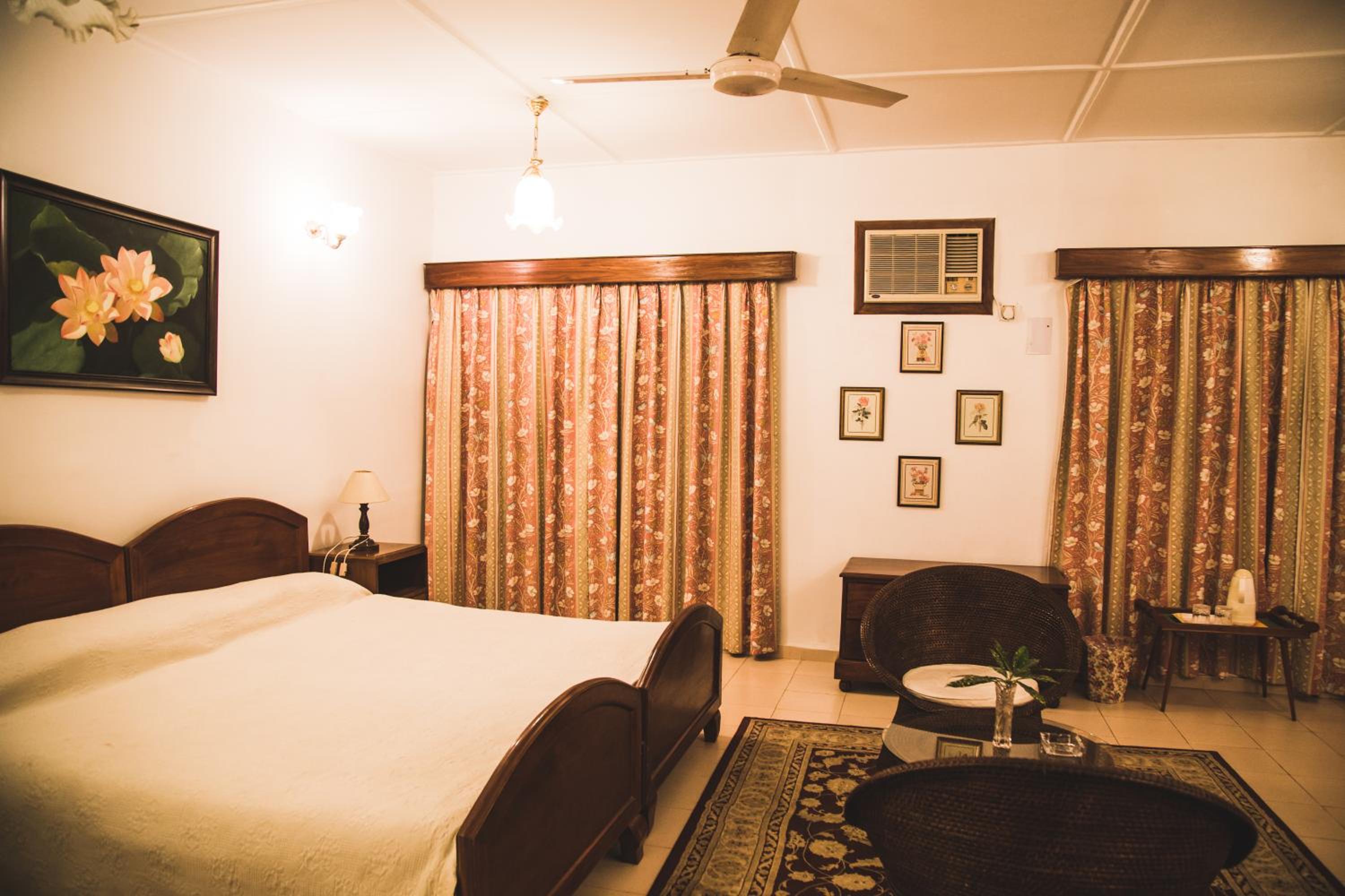 Budget Double Room - Photo 1