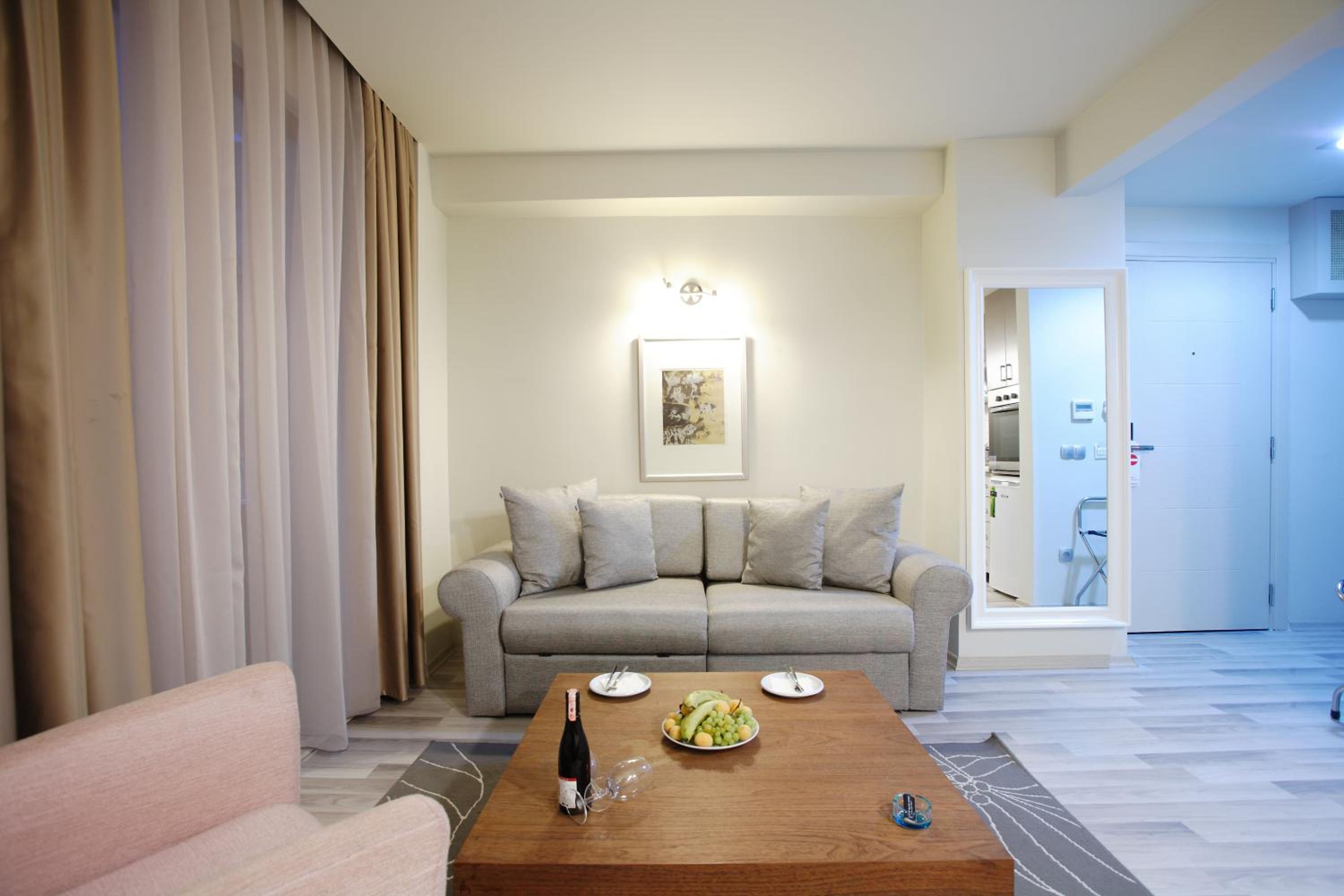 Executive Suite photo 1