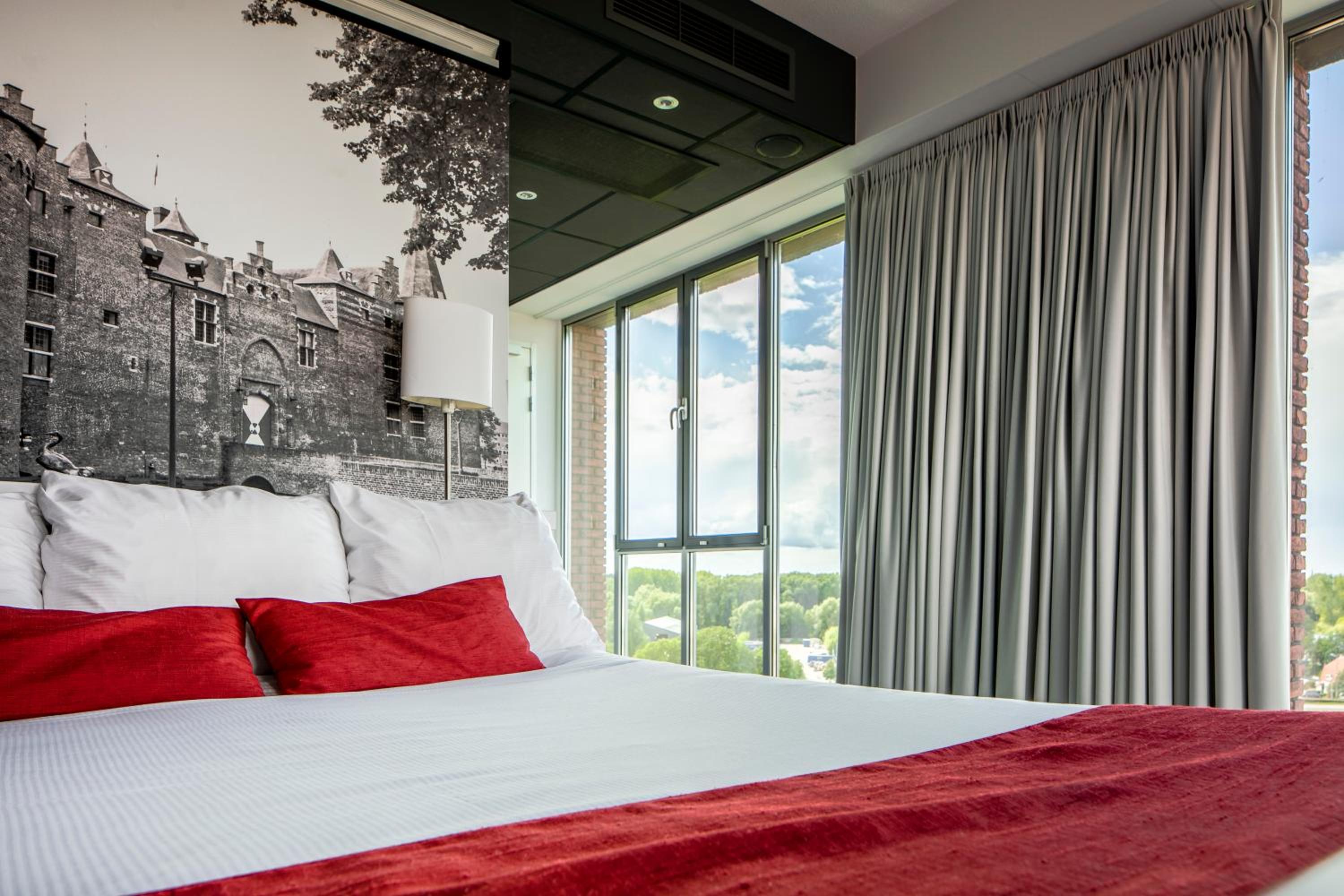 Superior King Room photo 2