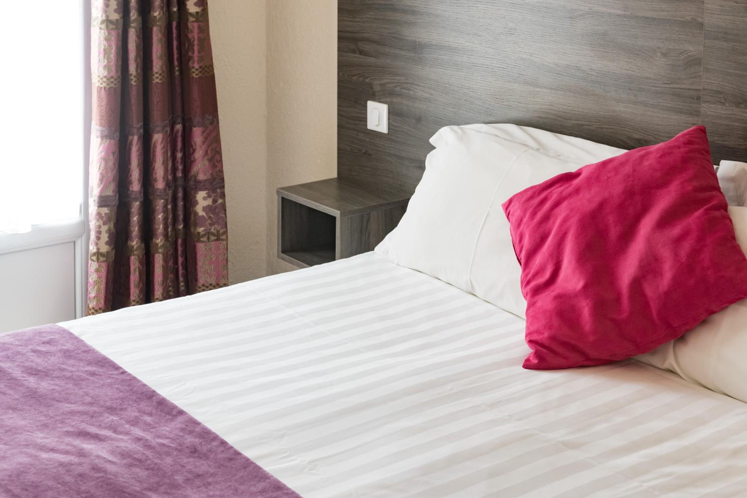 Double Room - Photo 2