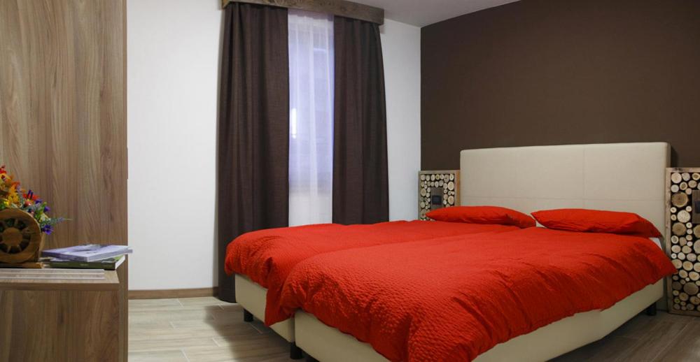 Studio Apartment photo 1