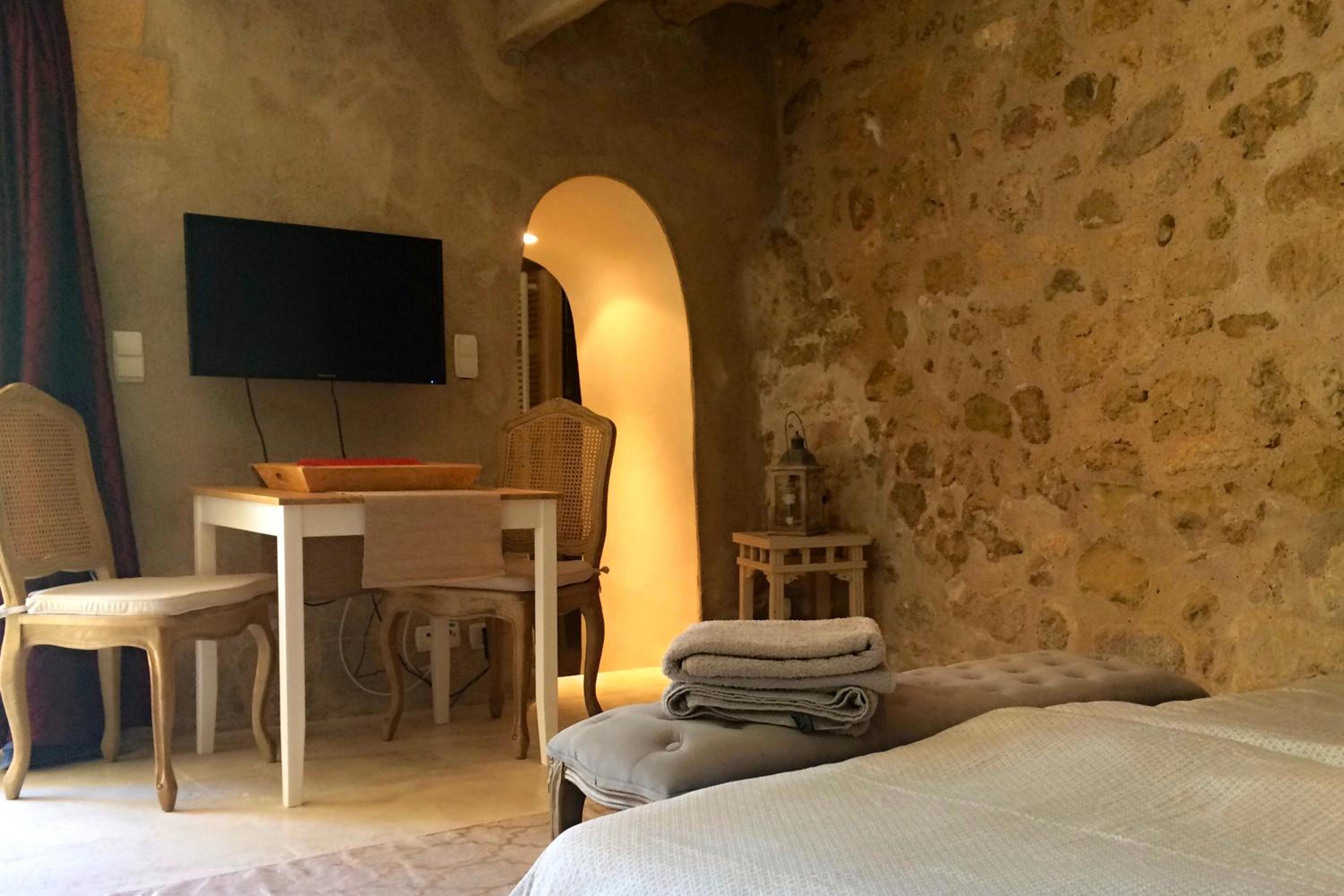One-Bedroom Apartment (2 Adults) photo 3