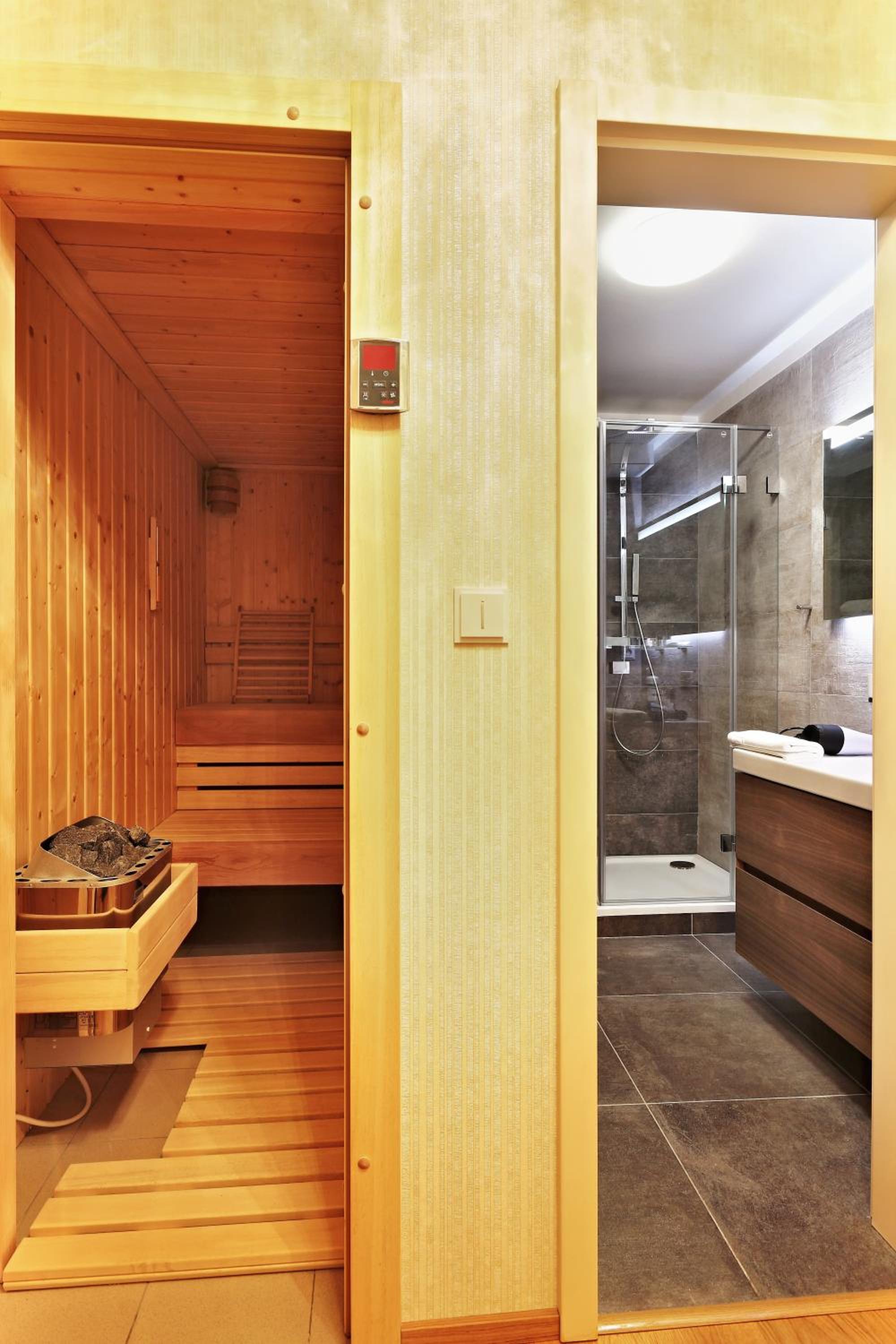 One-Bedroom Apartment with Attic - Photo 15