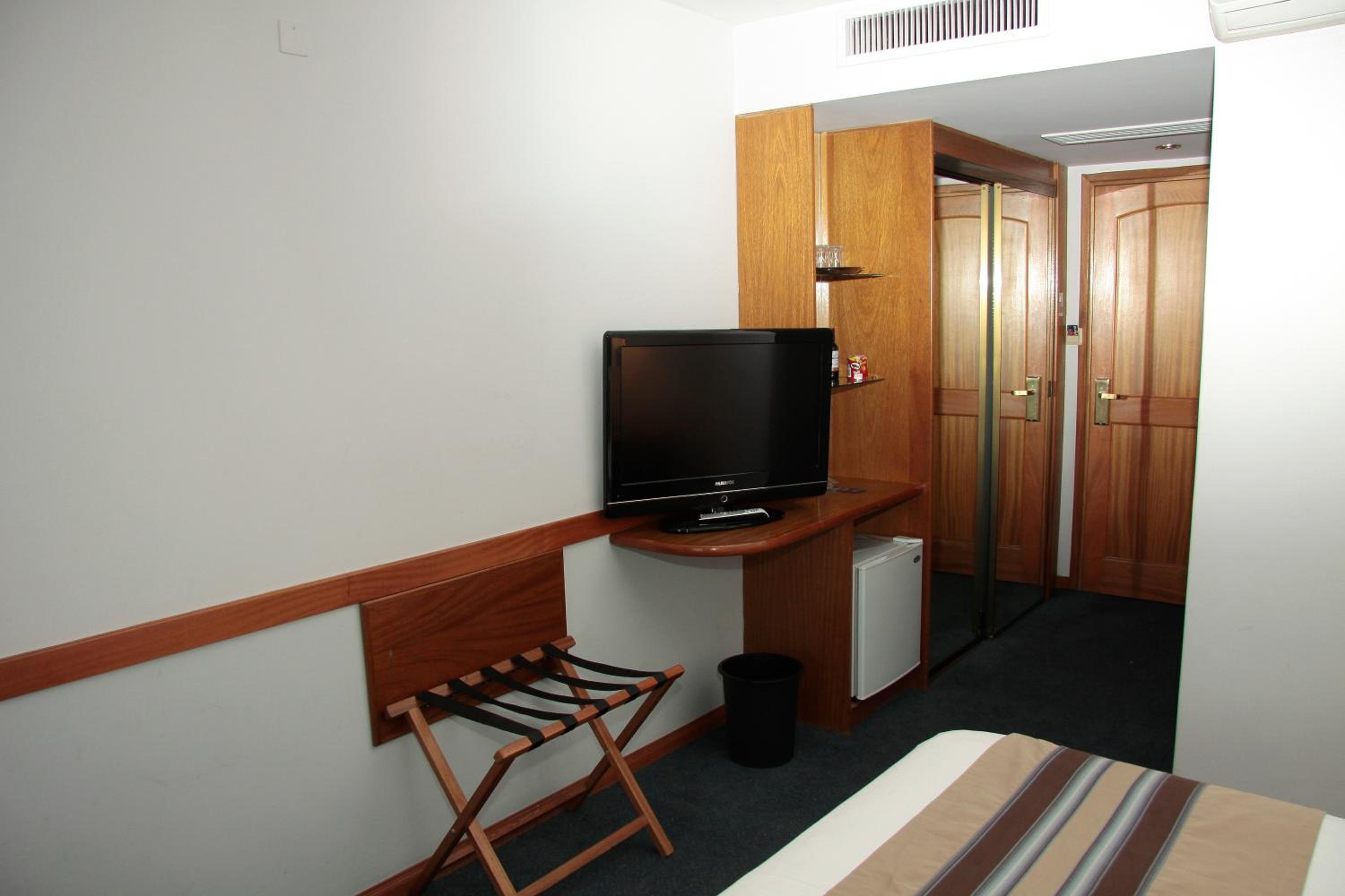 Superior Double Room - Photo 4