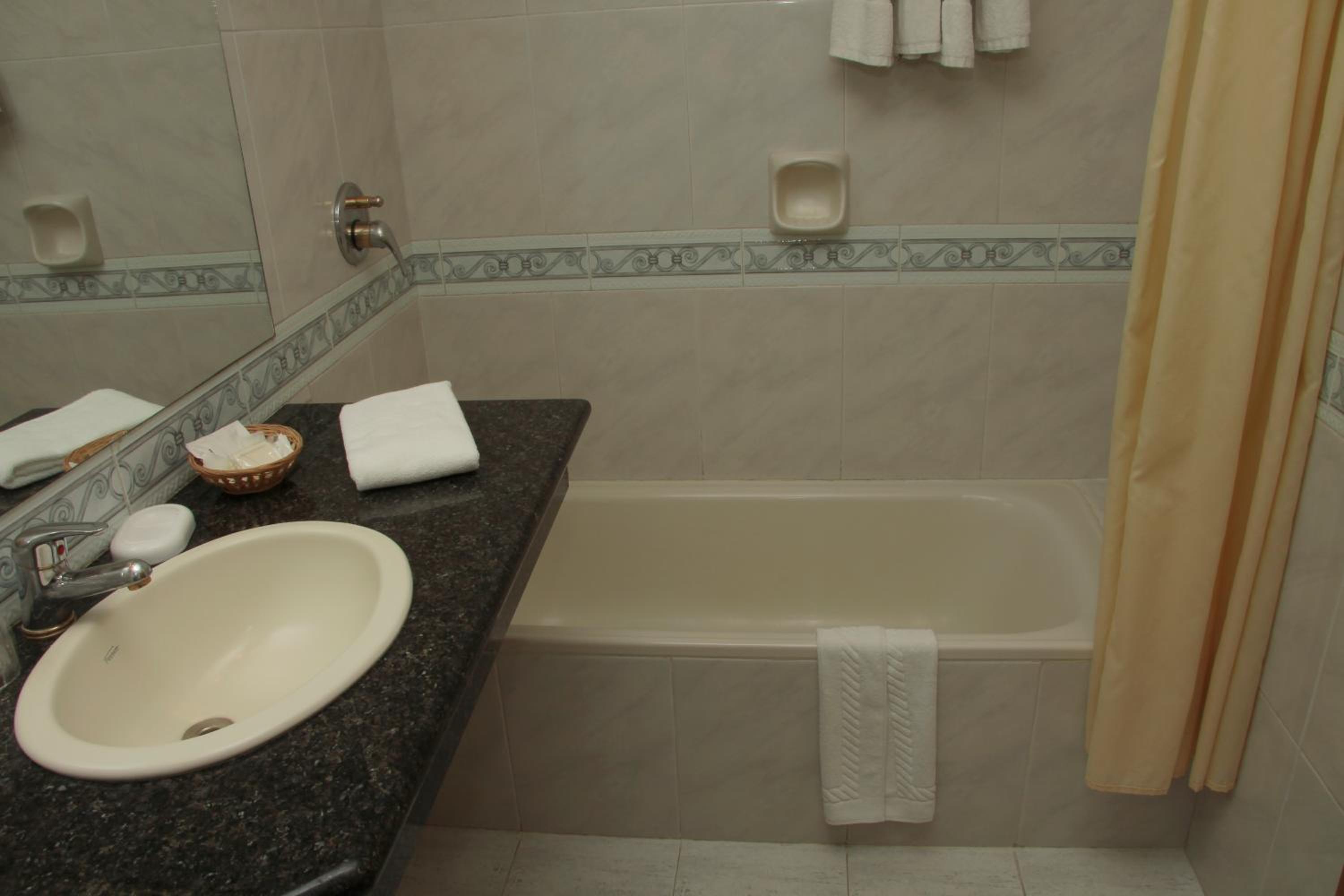 Superior Double Room - Photo 5