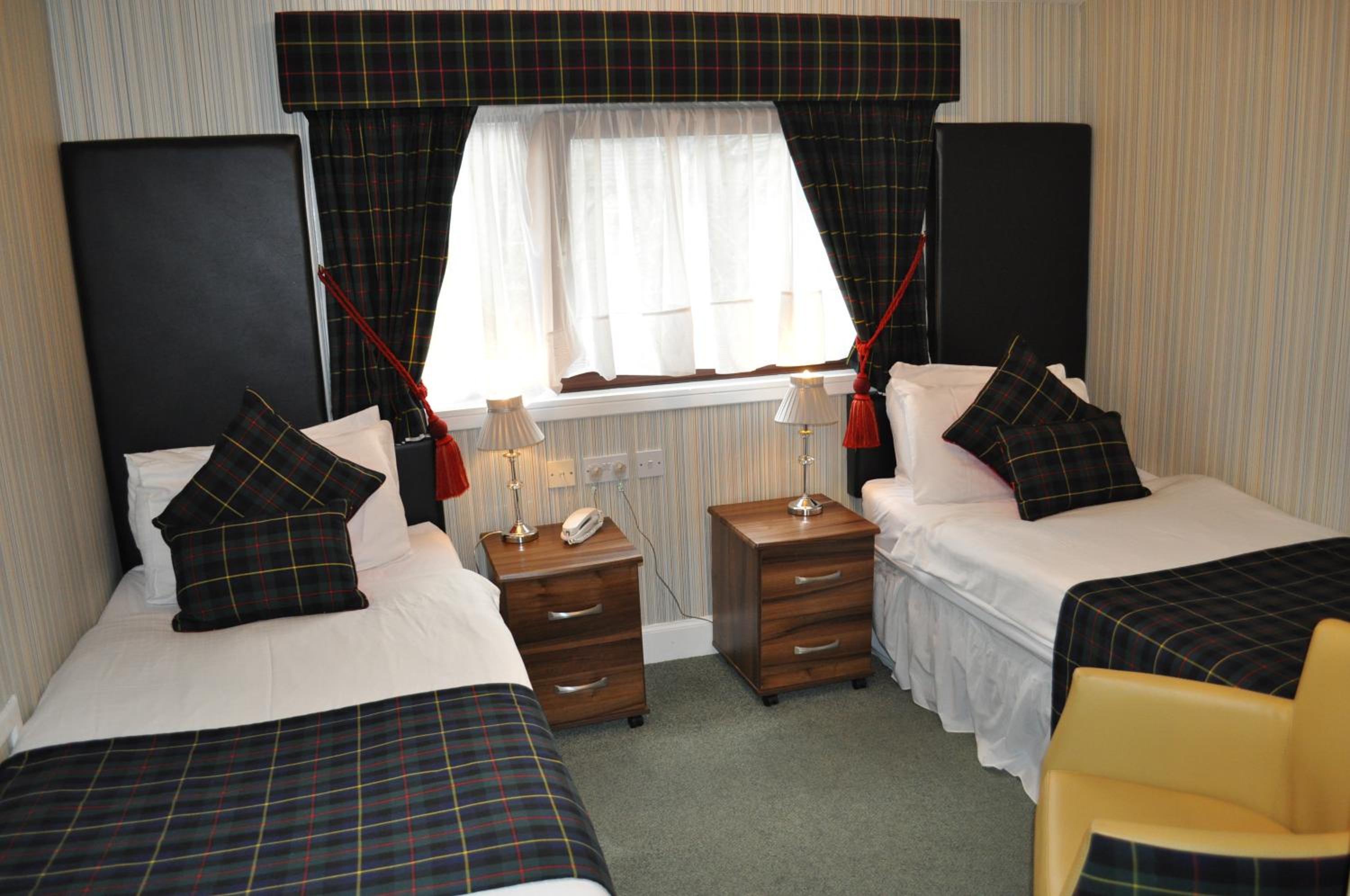Twin Room - Photo 1
