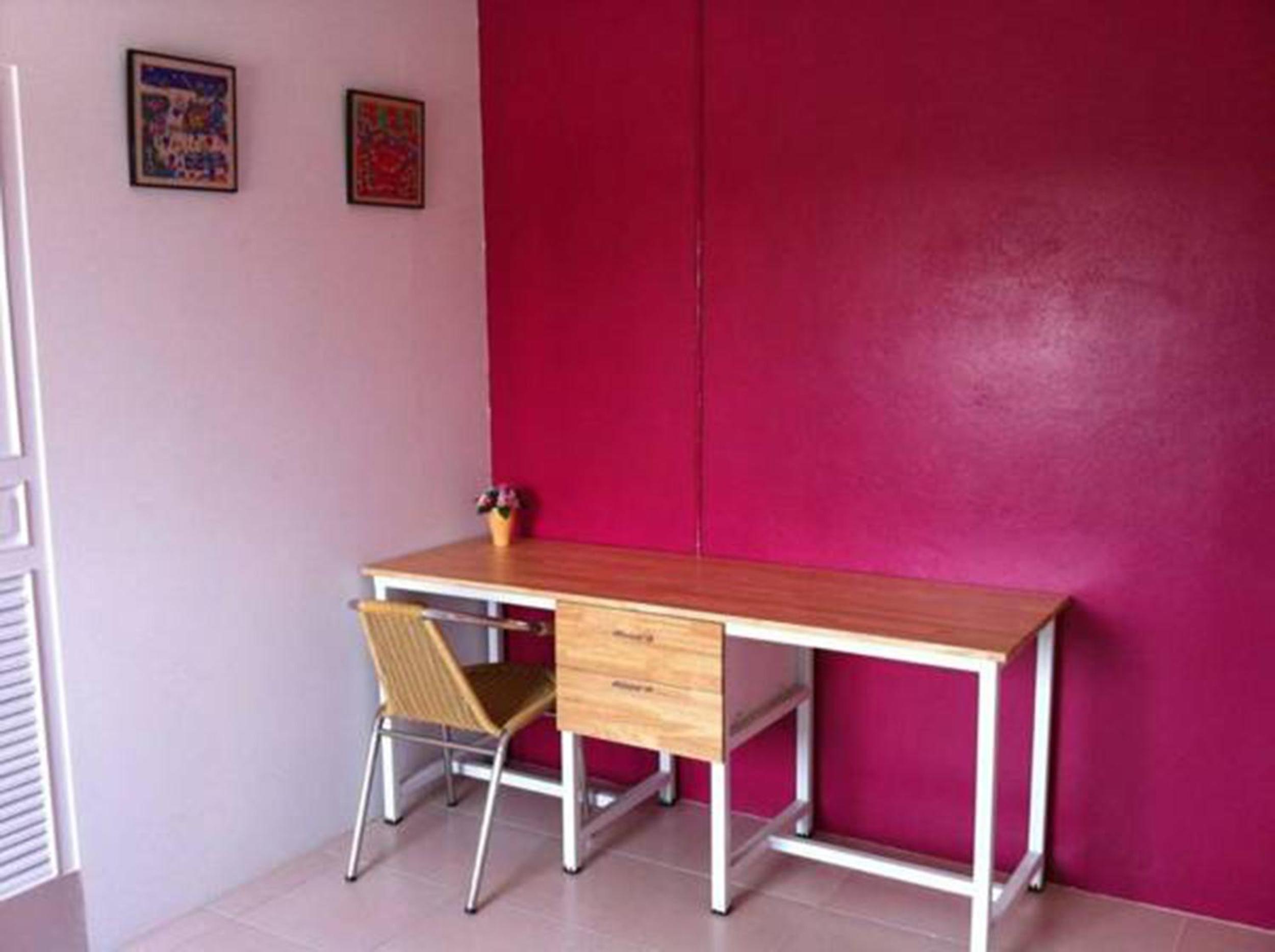 Deluxe Room - Photo 8