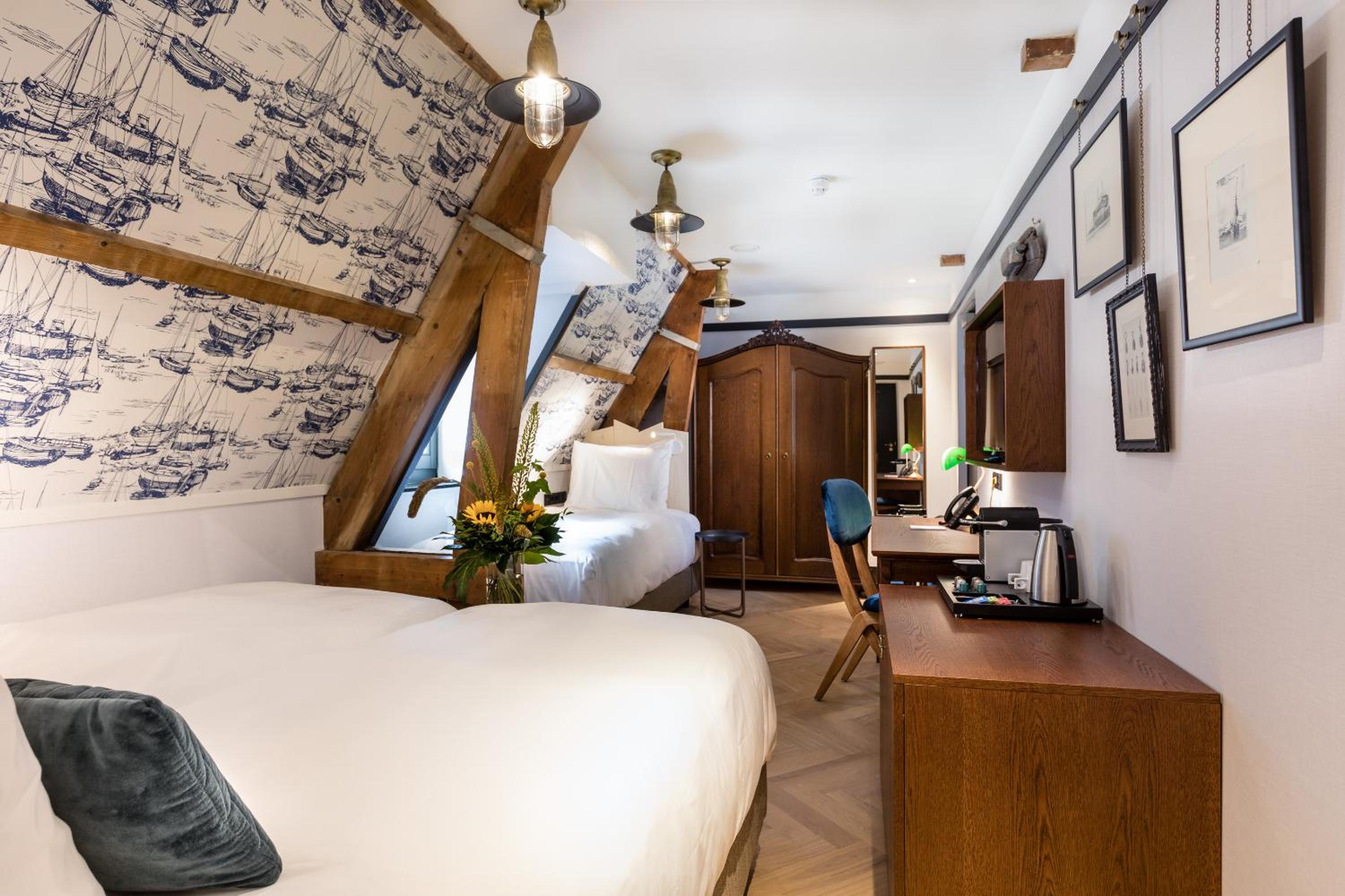 Economy Triple Room