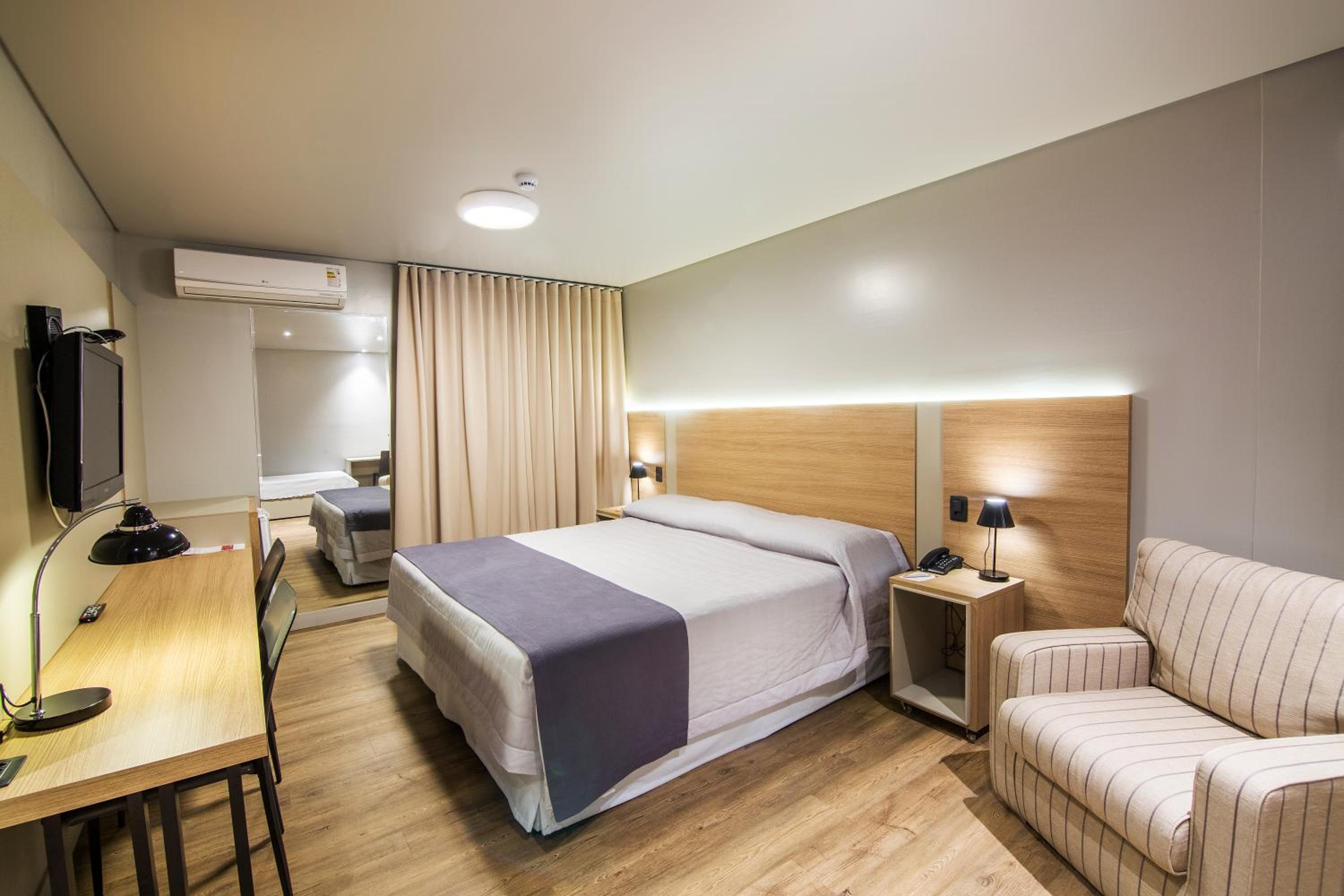 Suite (2 Adults) photo 3