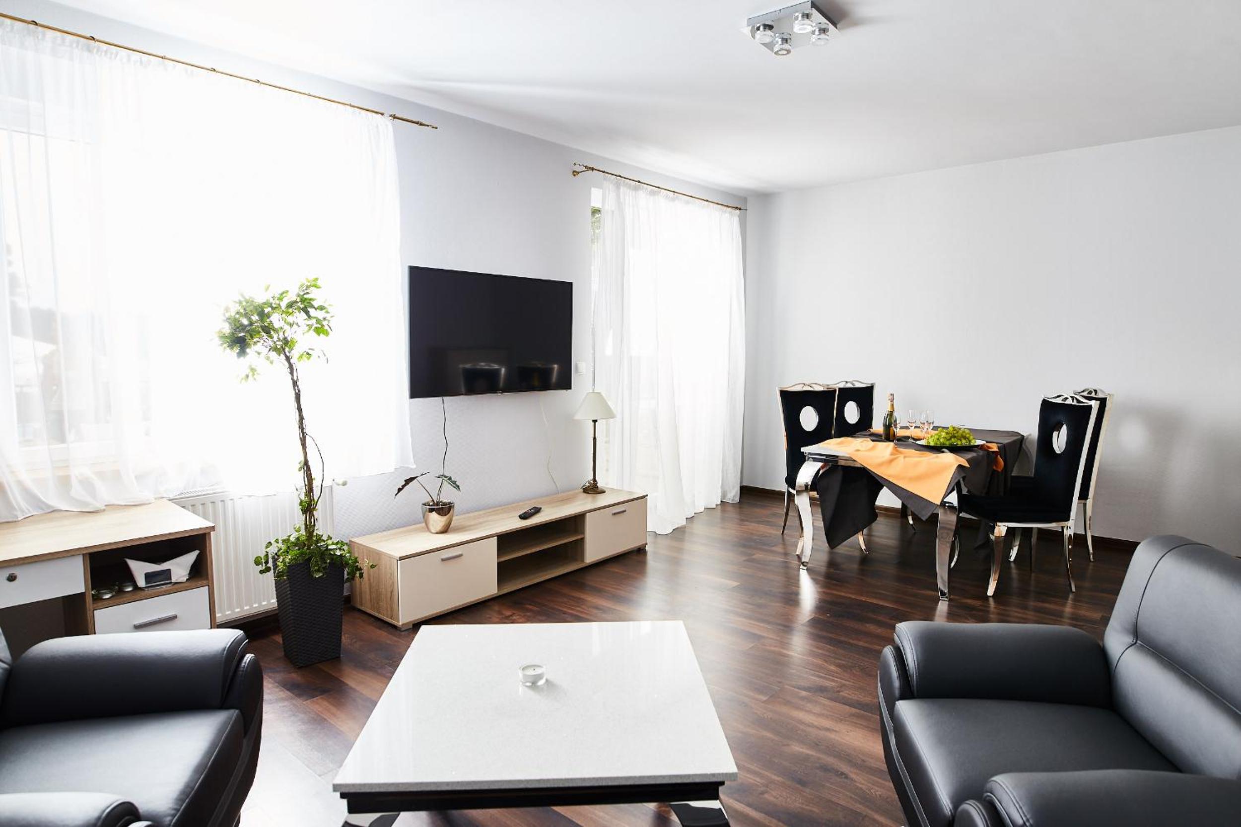 Deluxe Apartment - Photo 5