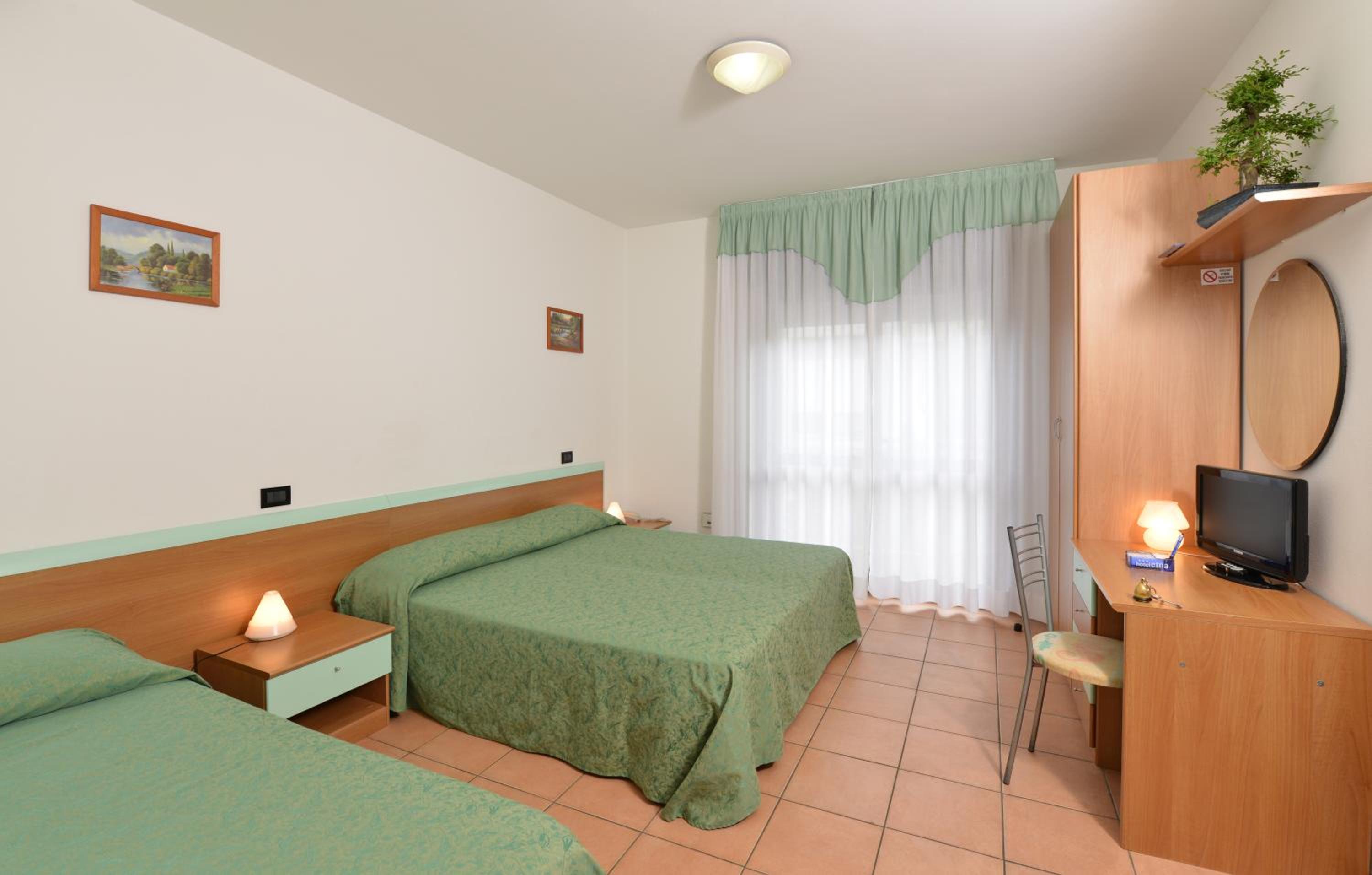 Superior Double or Twin Room photo 2