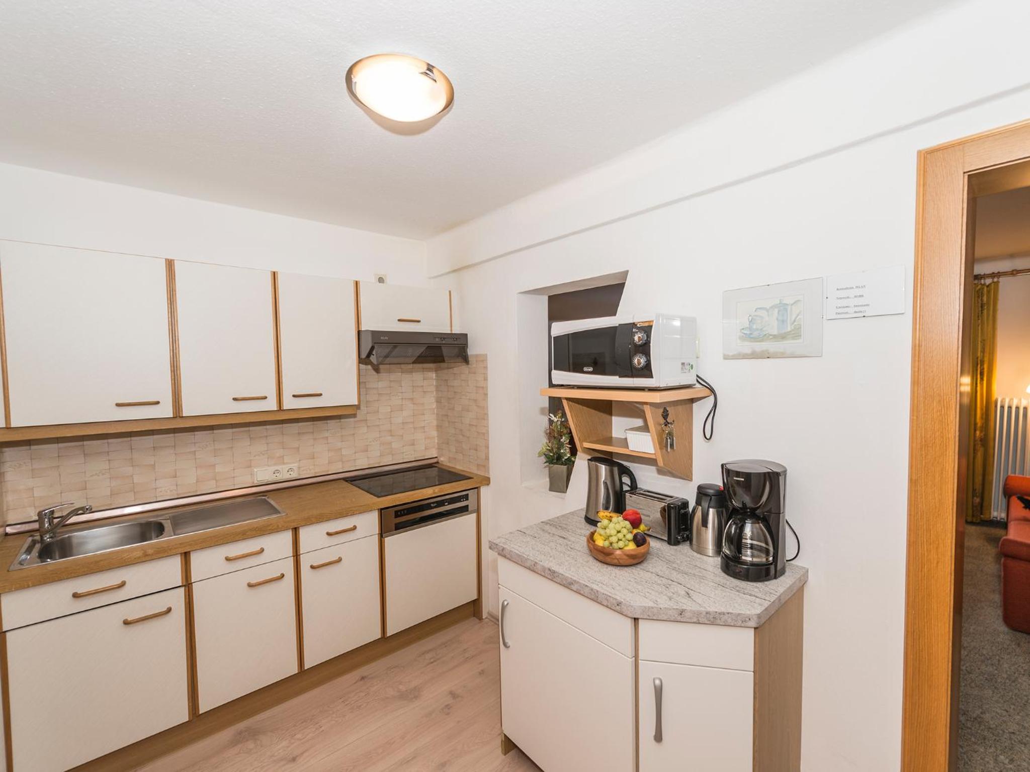 One-Bedroom Apartment (3 Adults) - Photo 3