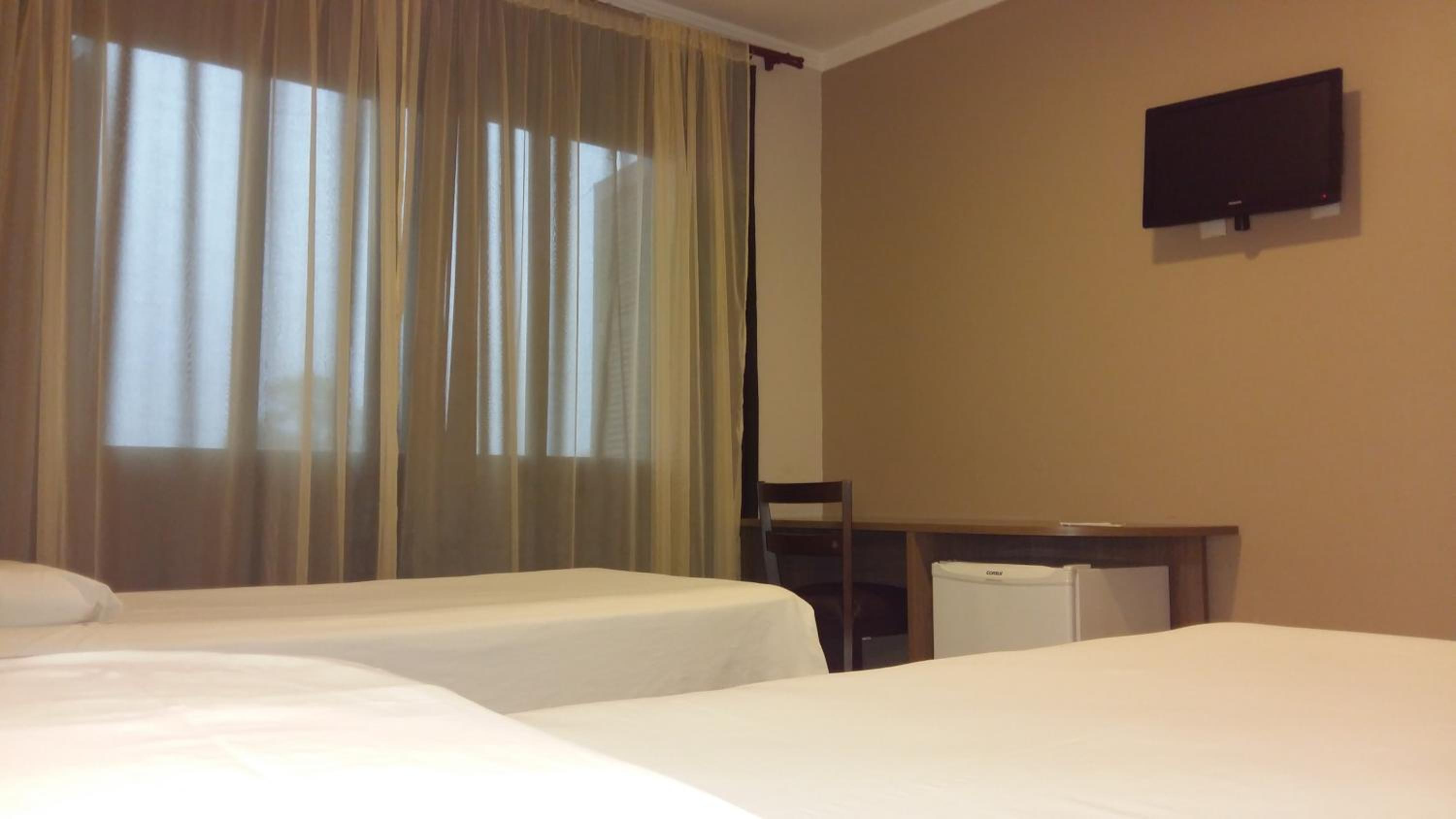 Deluxe Triple Room photo 3