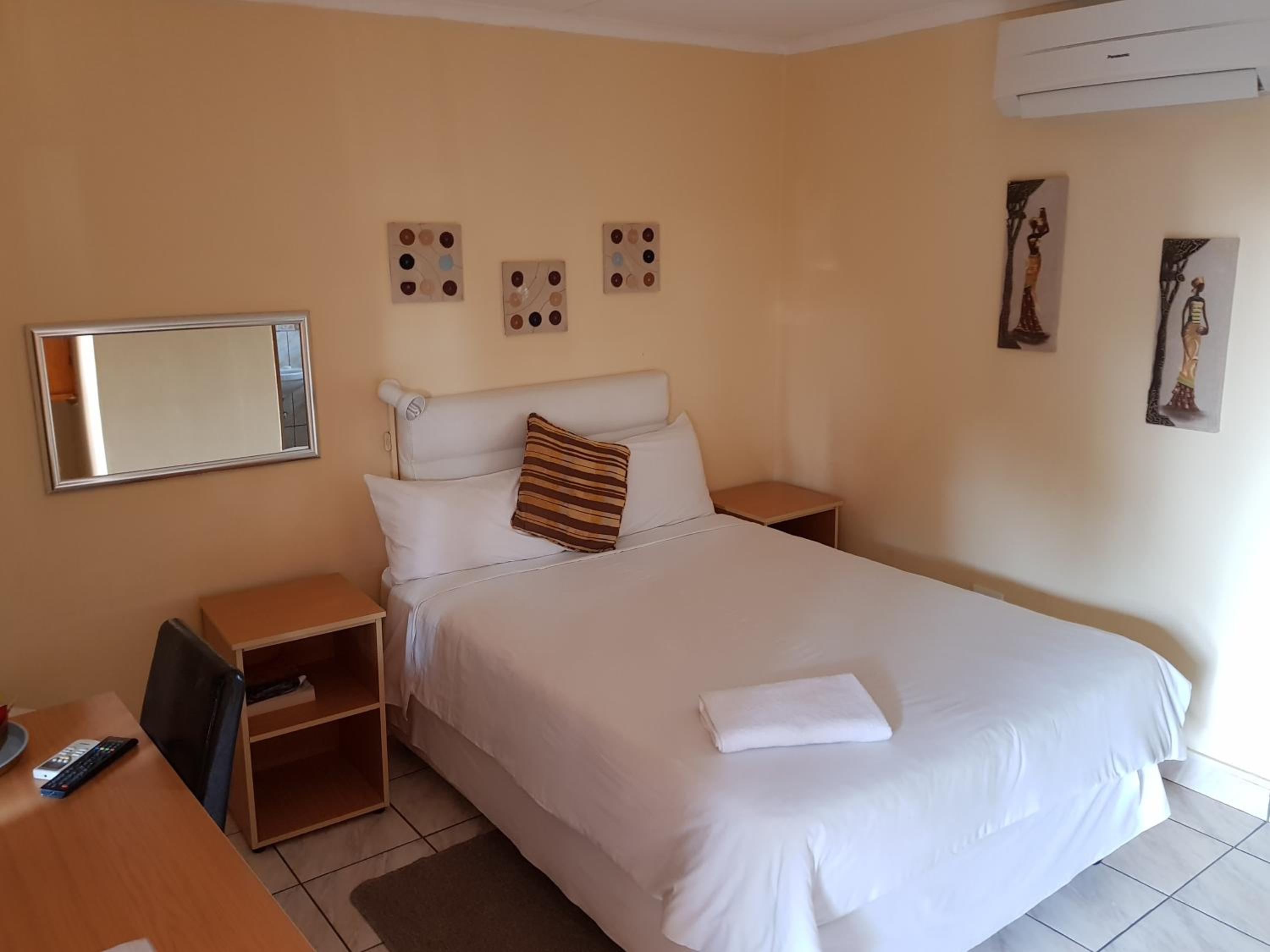 Standard Single Room