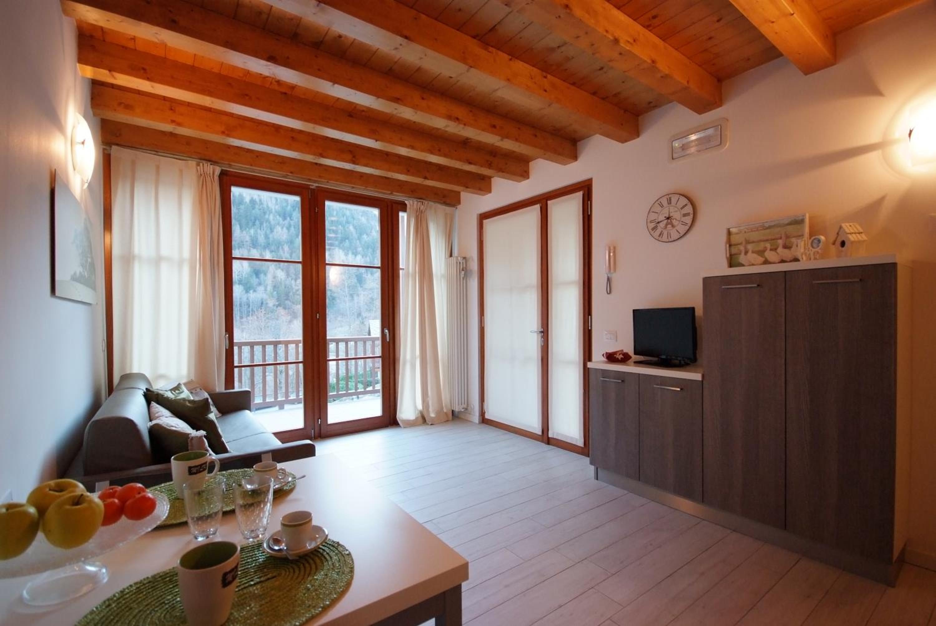 Studio Apartment photo 3