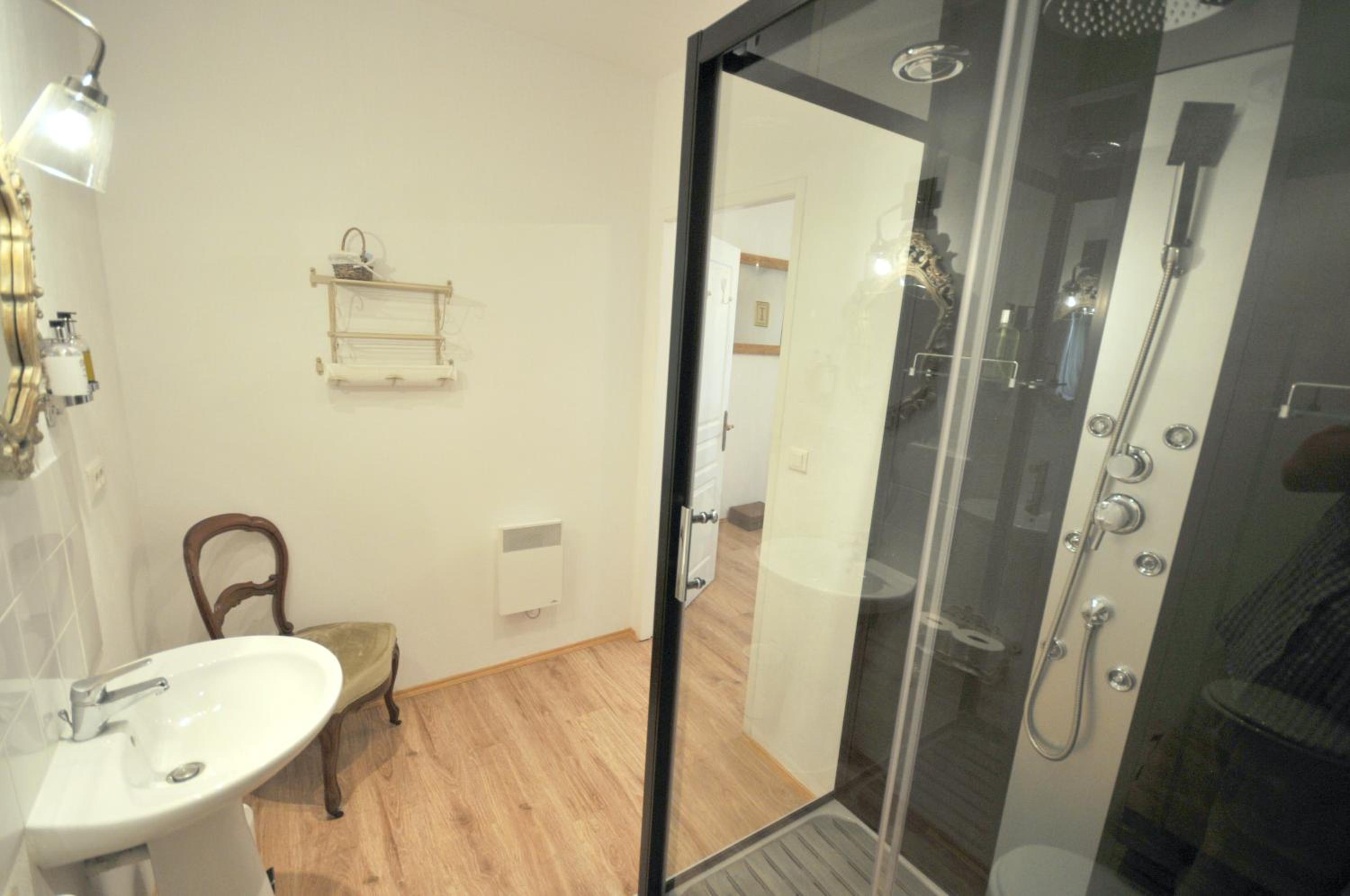 Standard Double or Twin Room with Balcony photo 2