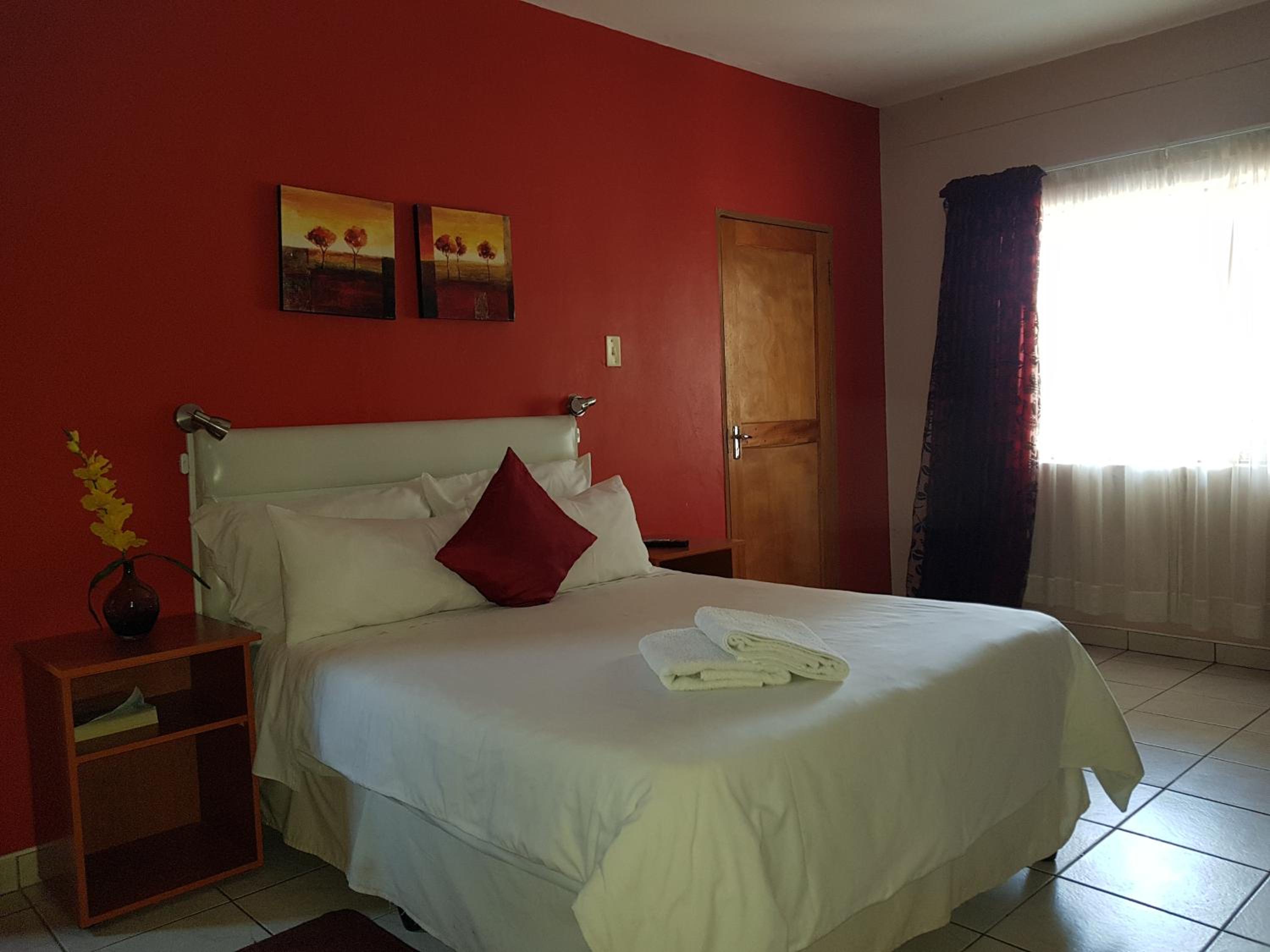 Double Room - Disability Access photo 2