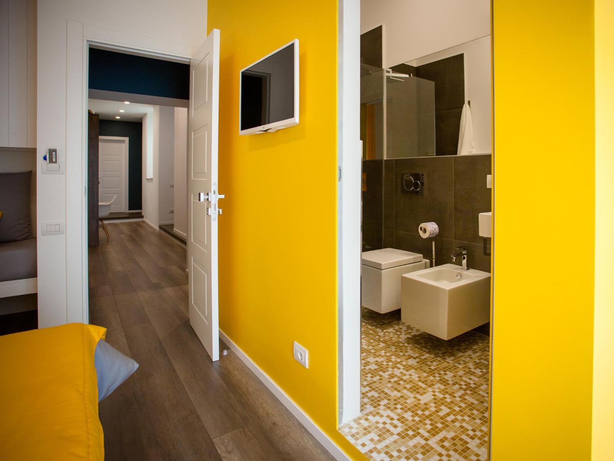Deluxe Triple Room - Photo 16
