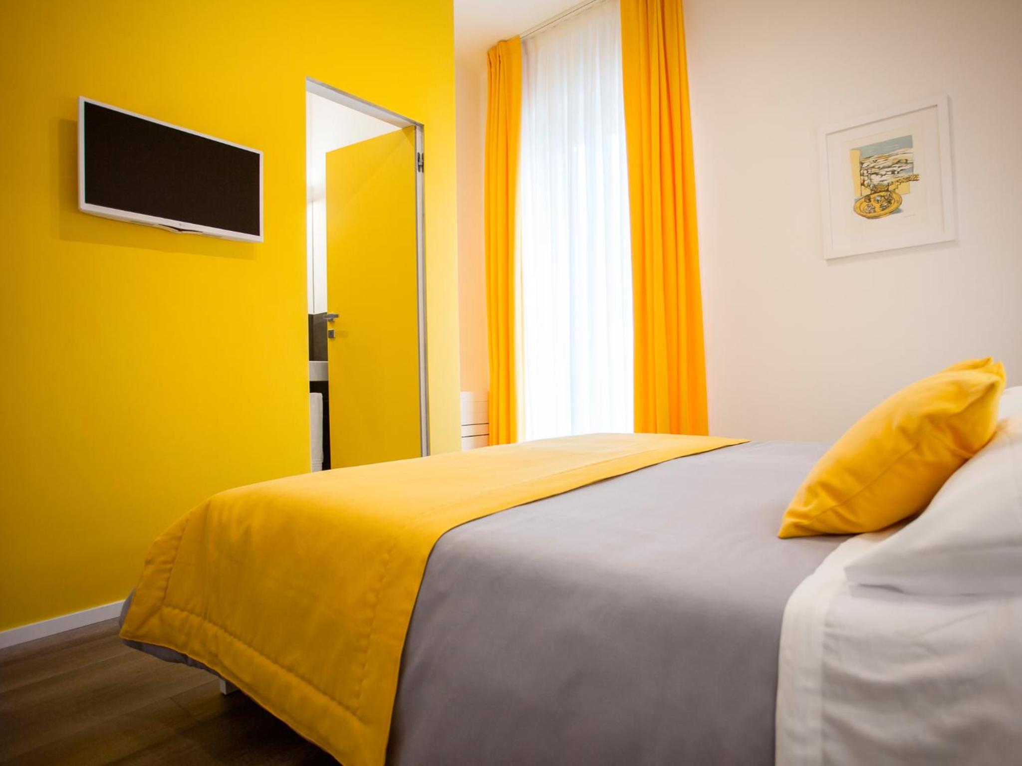 Deluxe Triple Room - Photo 18