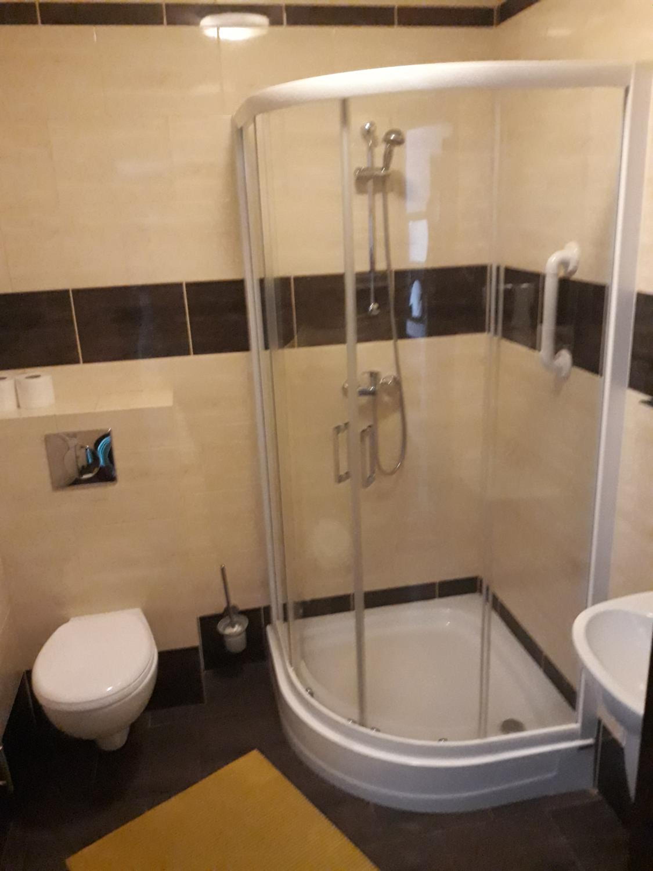 Double or Twin Room - Photo 3