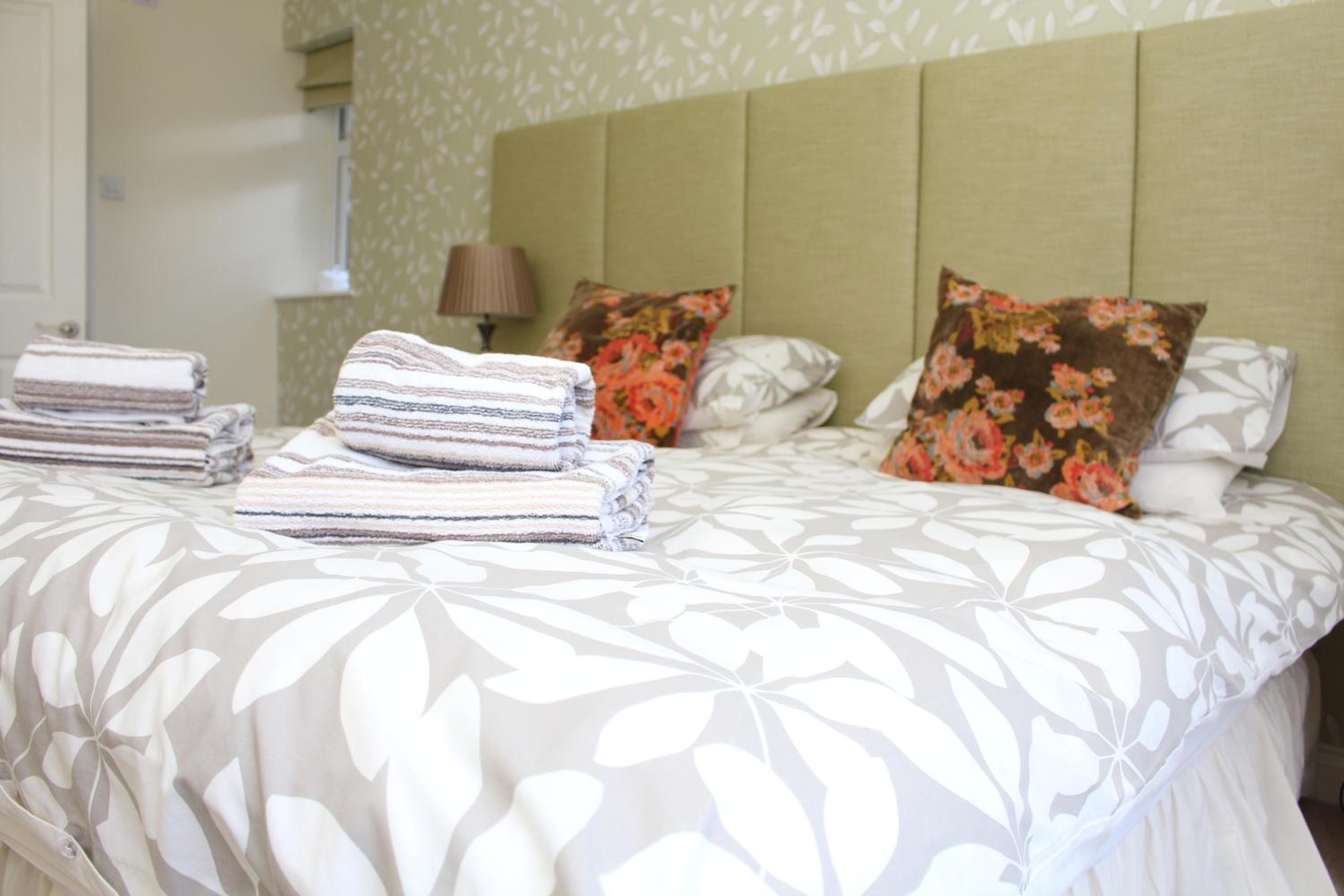 Double or Twin Room with Bathroom photo 1