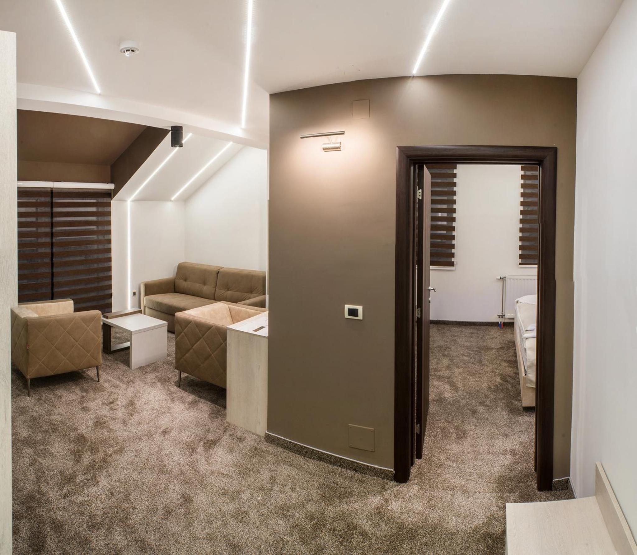 Deluxe Apartment - Photo 2