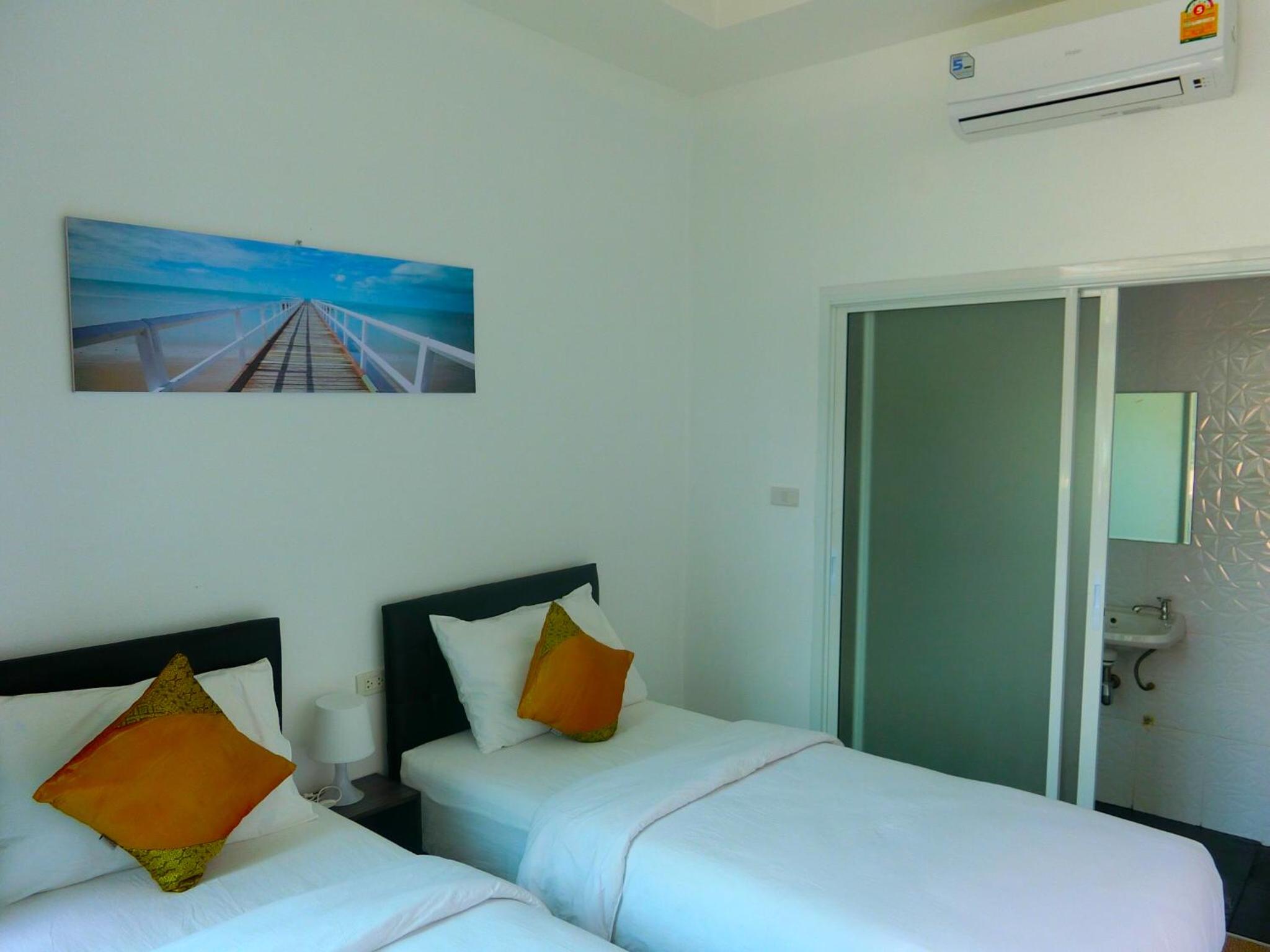 Twin Room with Garden View photo 1