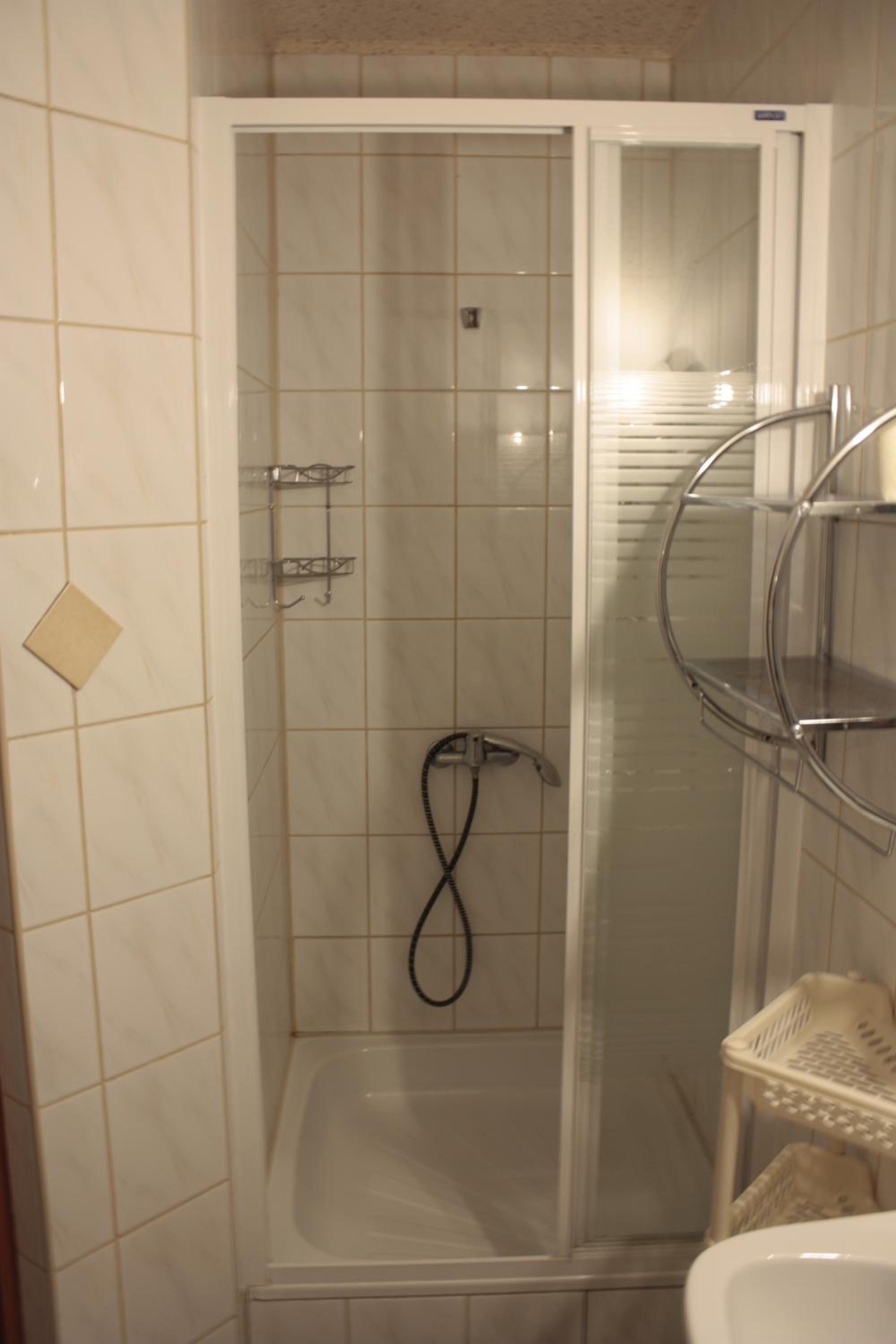 Triple Room with Private Bathroom photo 2