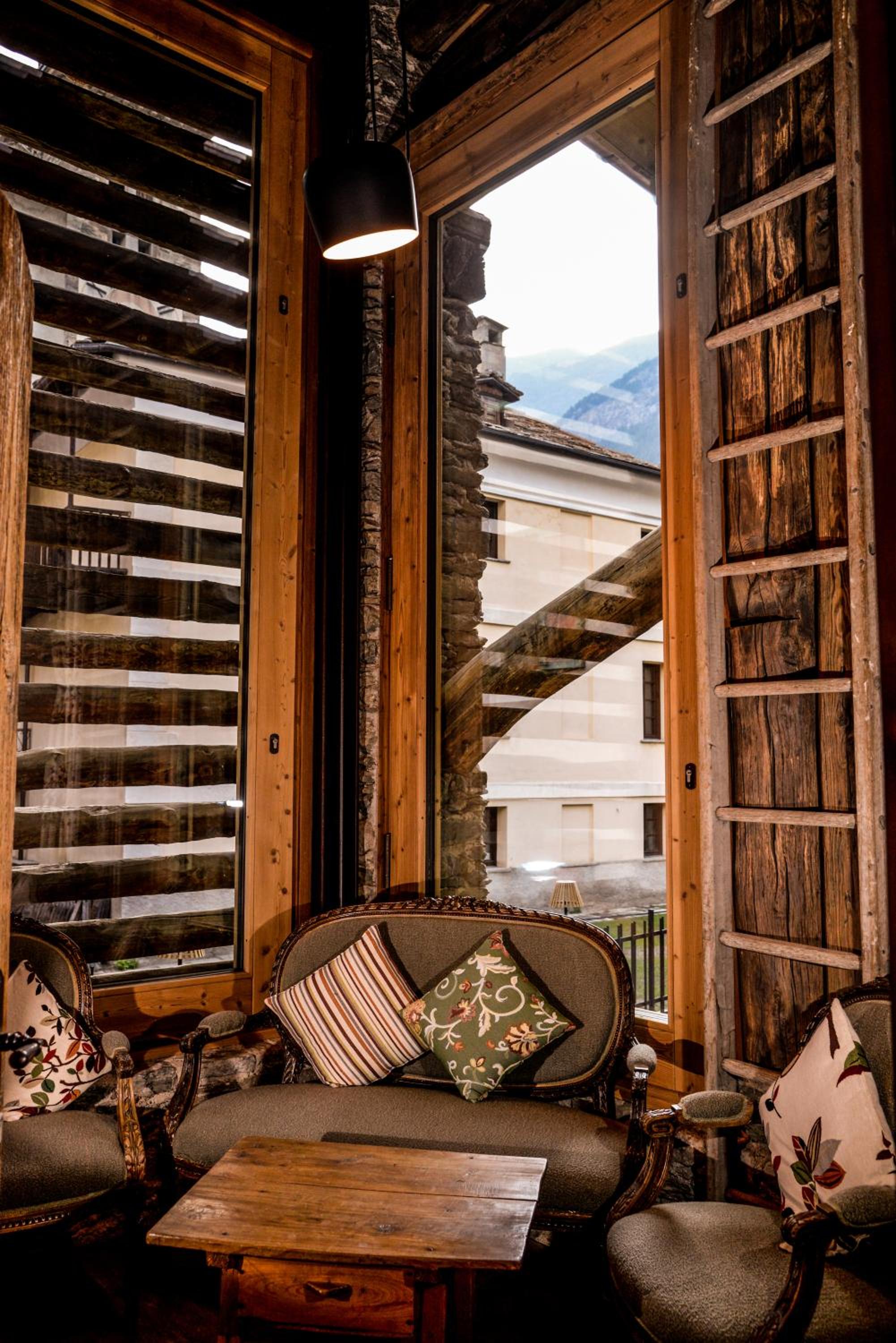 Junior Suite with Garden View - Photo 12