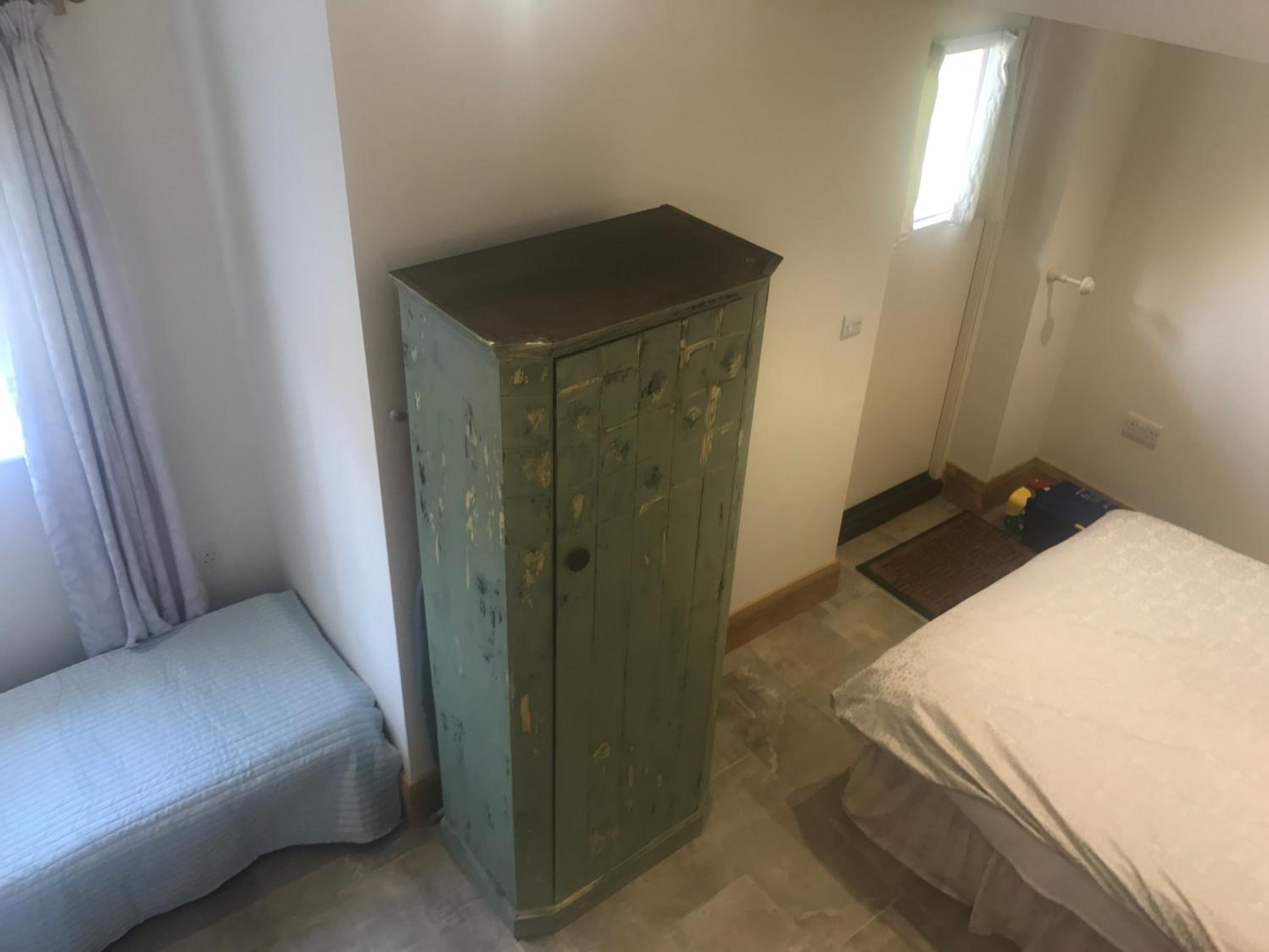 One-Bedroom House photo 1