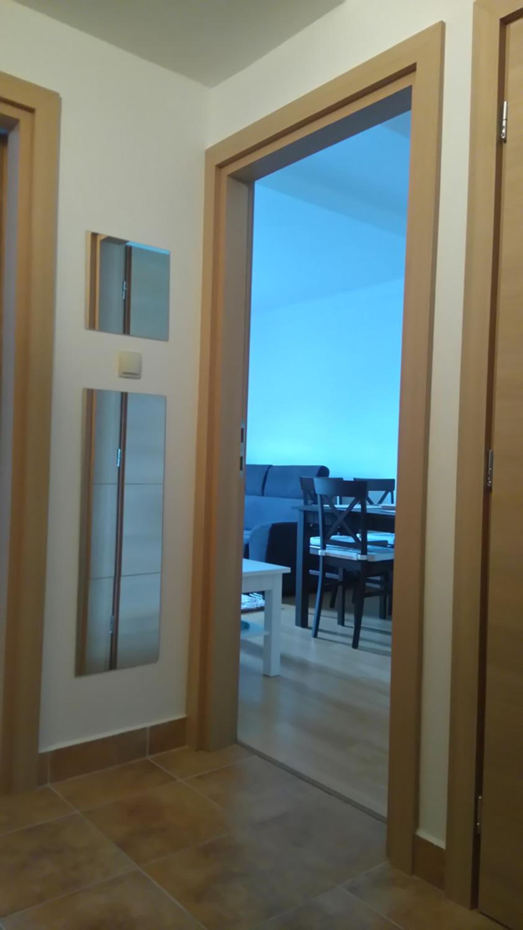 Apartment with Balcony - Photo 17
