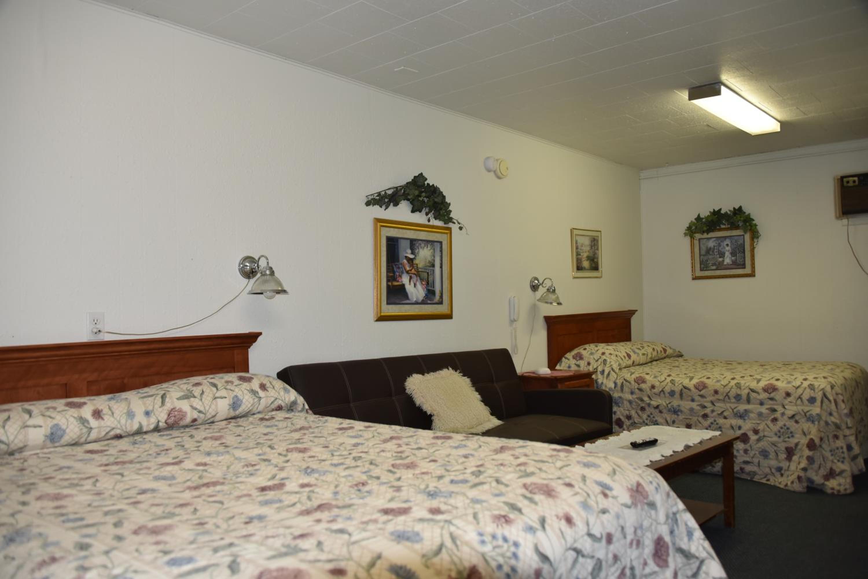 Budget Triple Room
