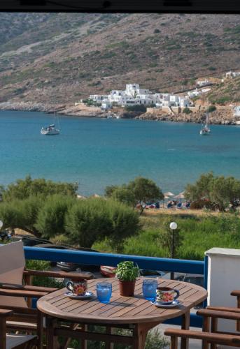 Apartment with Sea View photo 3