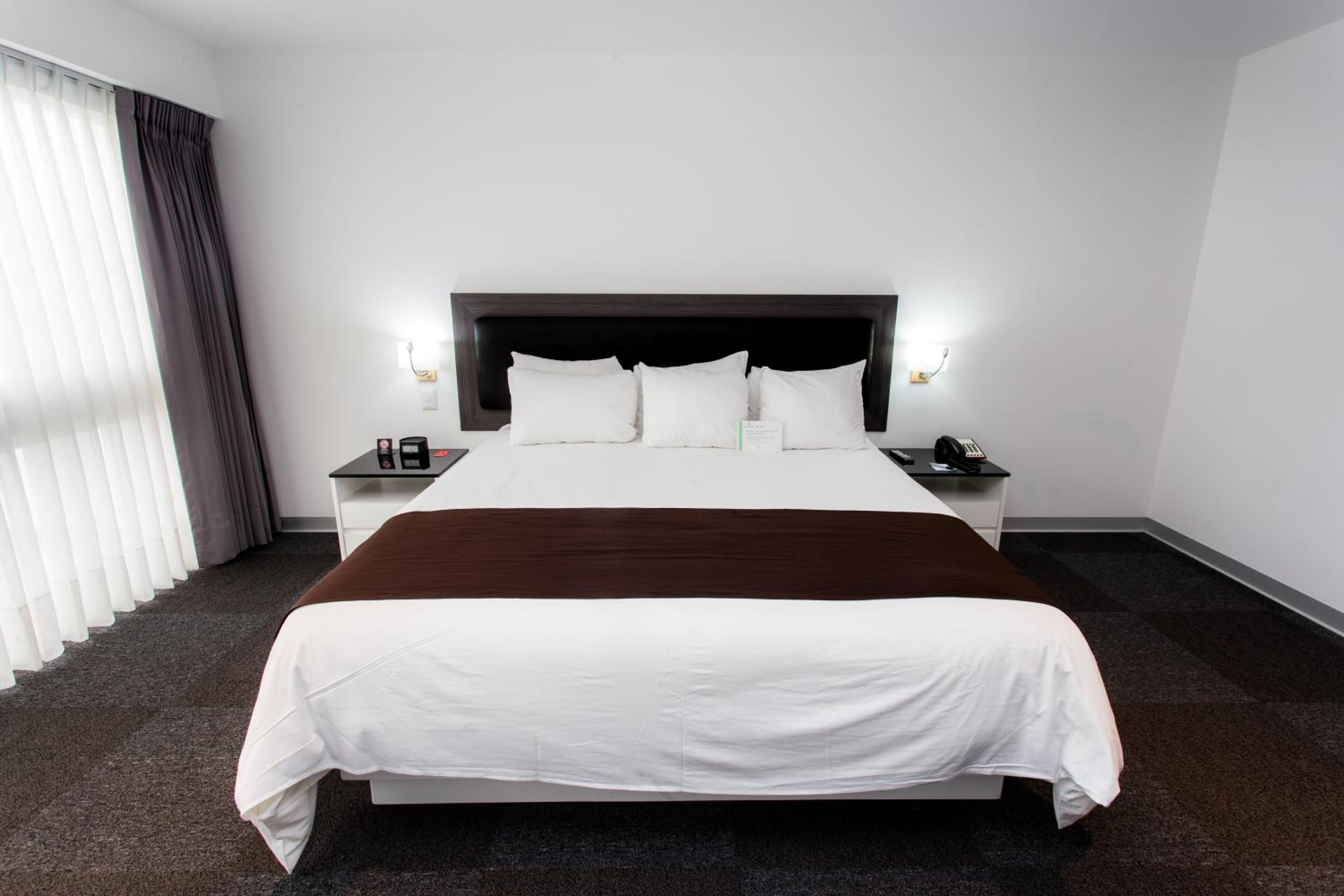 Double Room - Photo 5