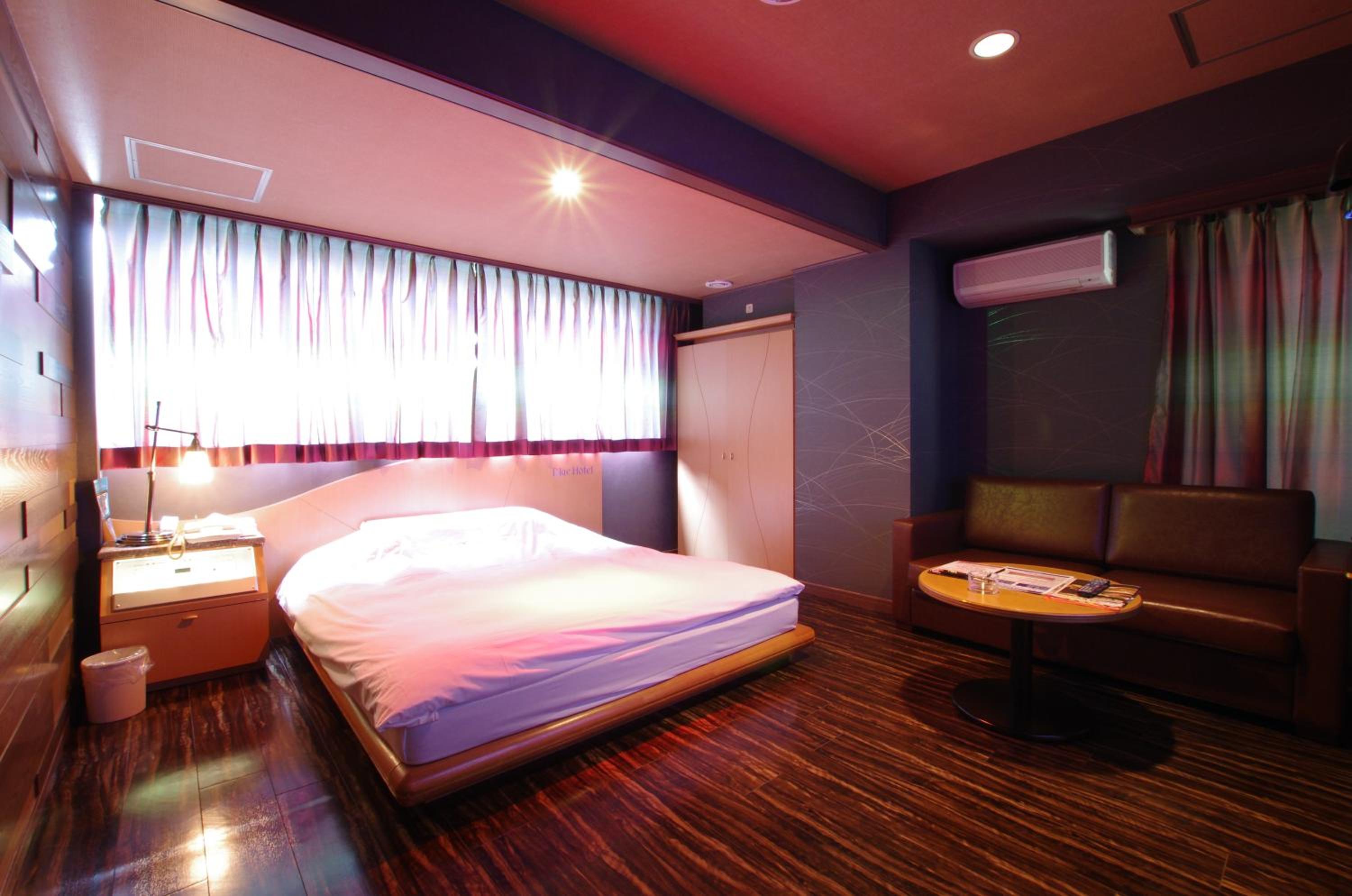 Deluxe Double Room - Smoking - 15:00 Check in - Photo 14