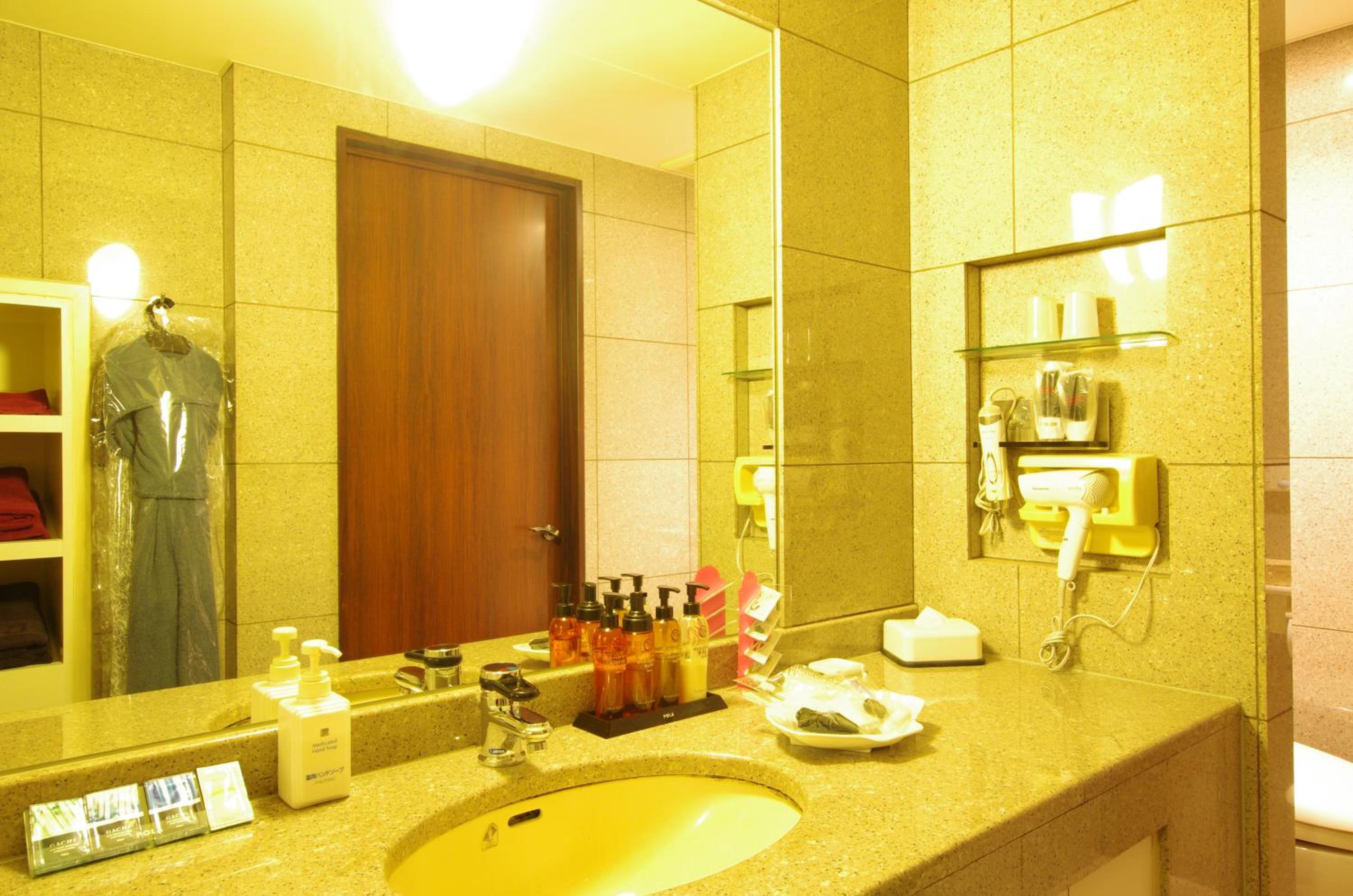 Superior Double Room - Non-Smoking - 15:00 Check in - Photo 3