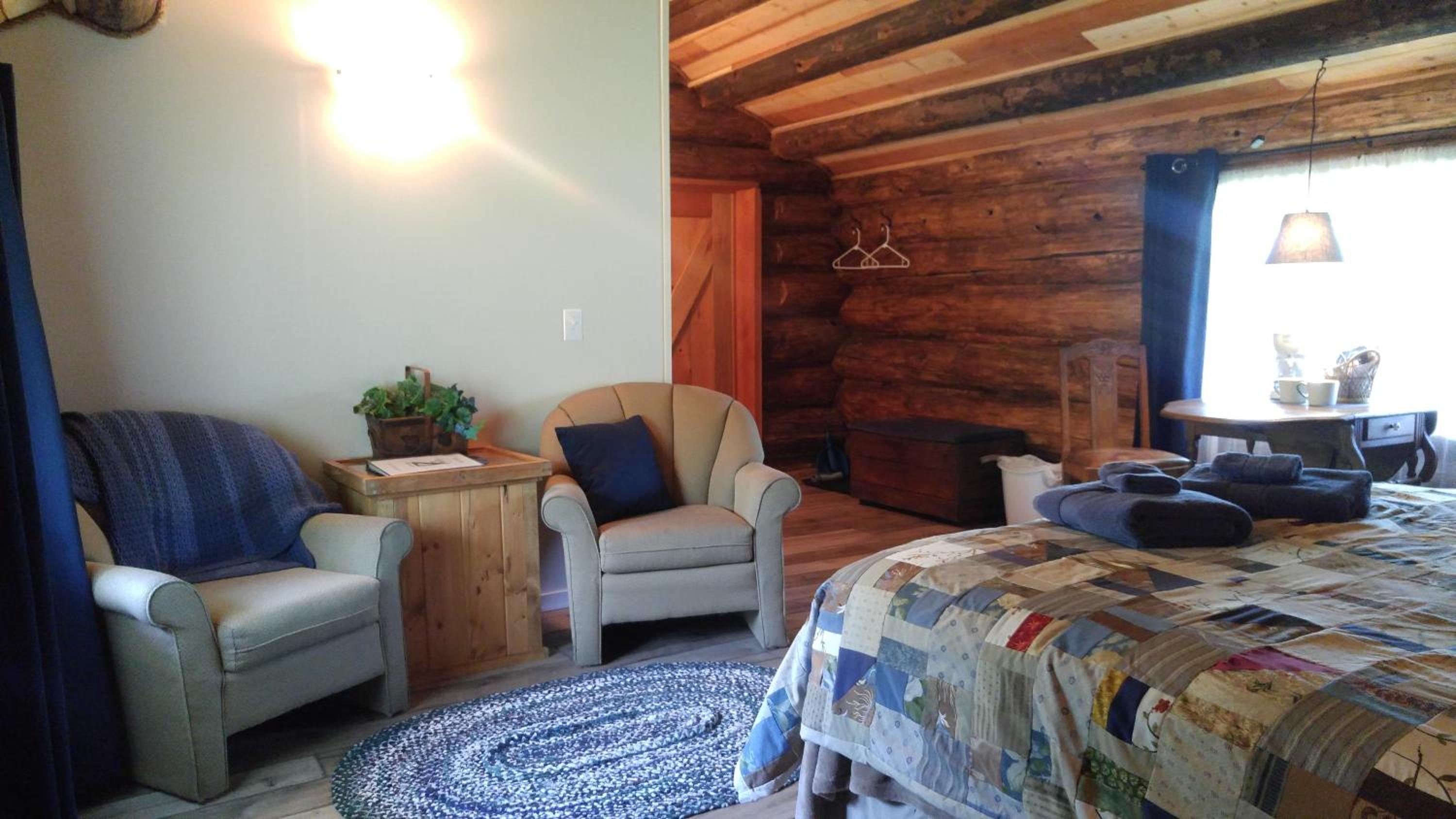 Queen Suite photo 3