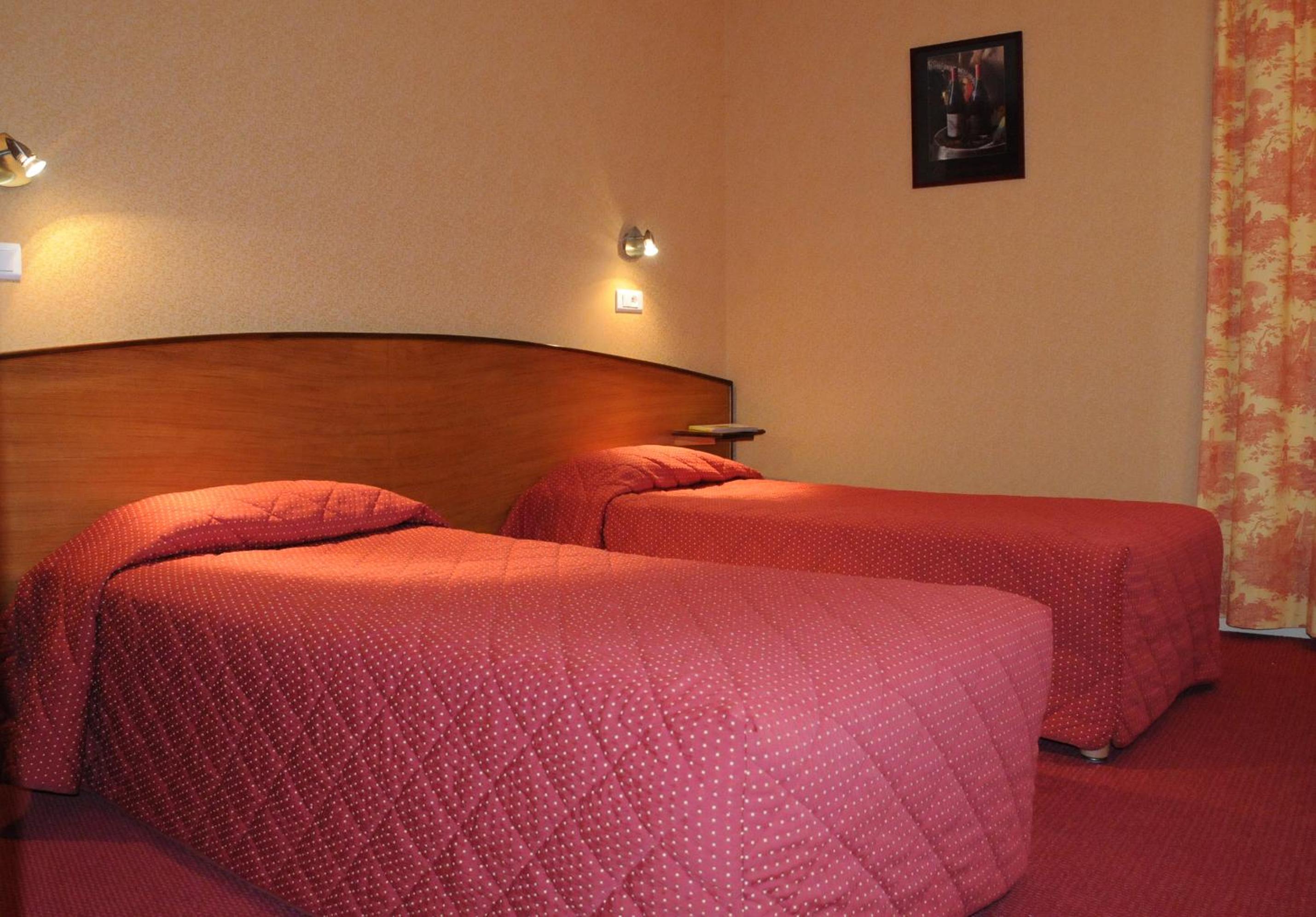 Double or Twin Room photo 1