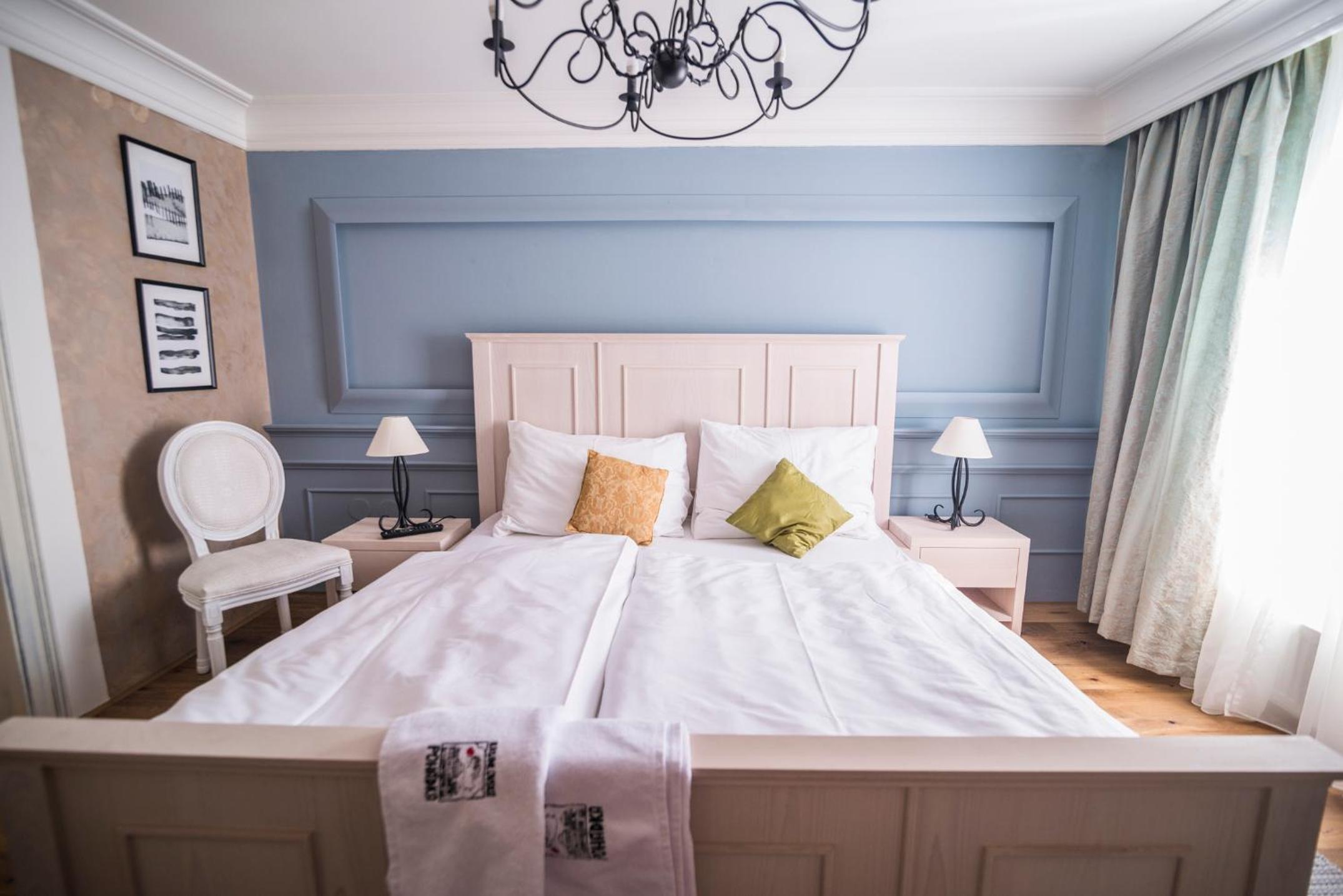 Deluxe Double Room with Castle View photo 2