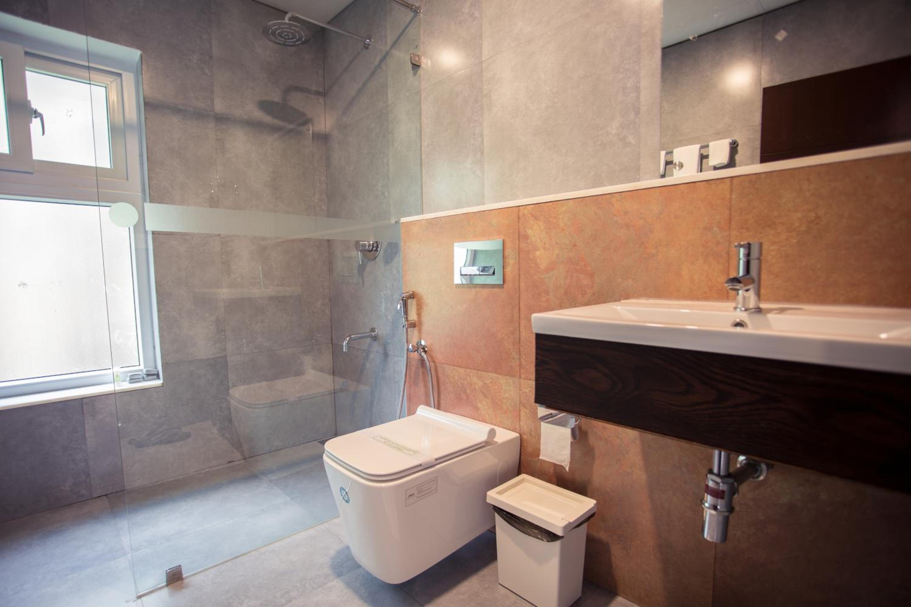 Deluxe Double Room with Bath photo 3