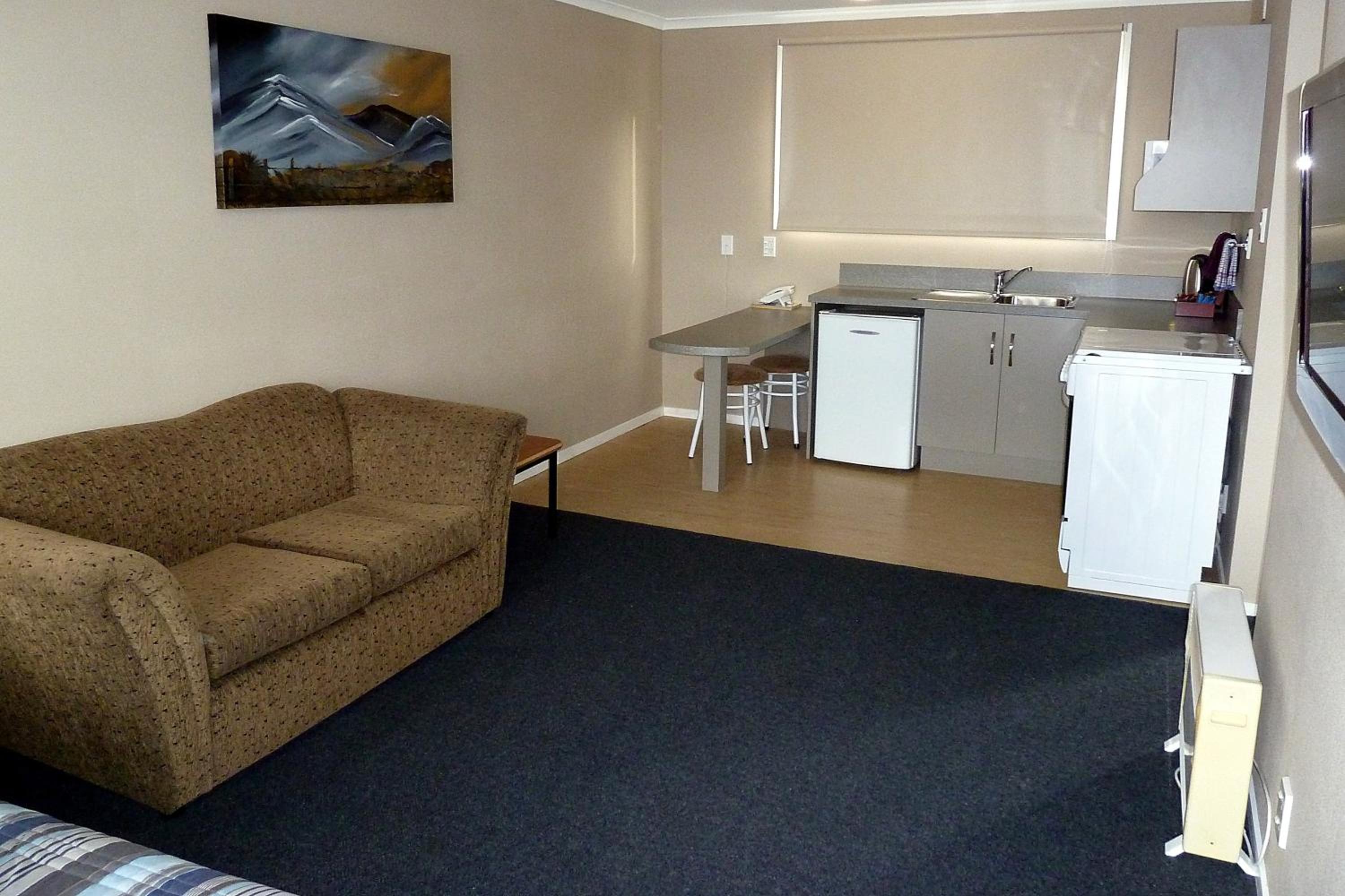 One-Bedroom Apartment (3 Adults) photo 1