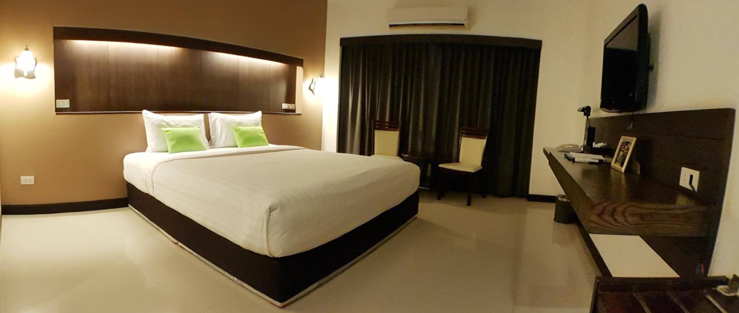 Deluxe Double Room - Photo 2