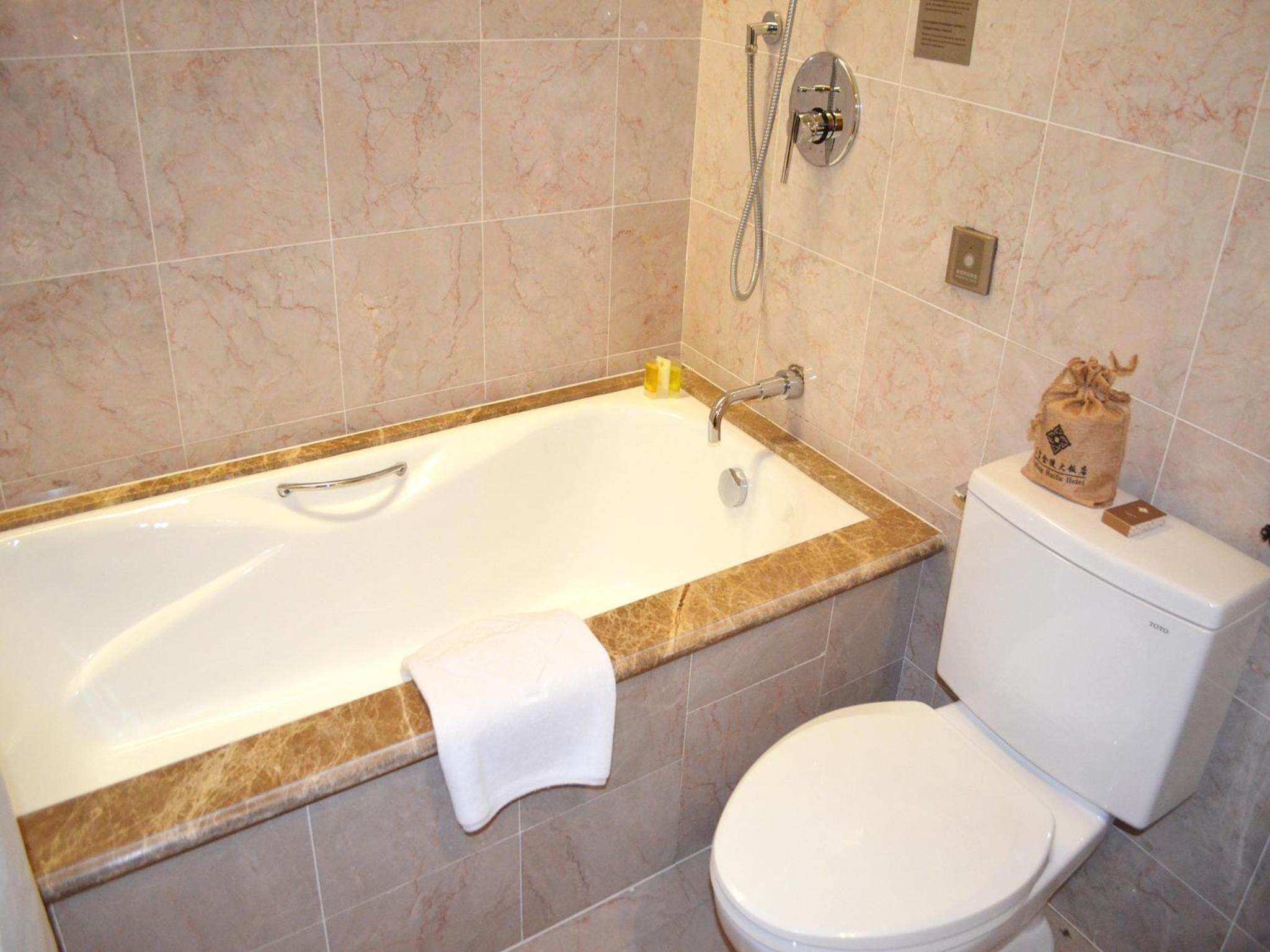 Elegant Twin Room - Photo 4