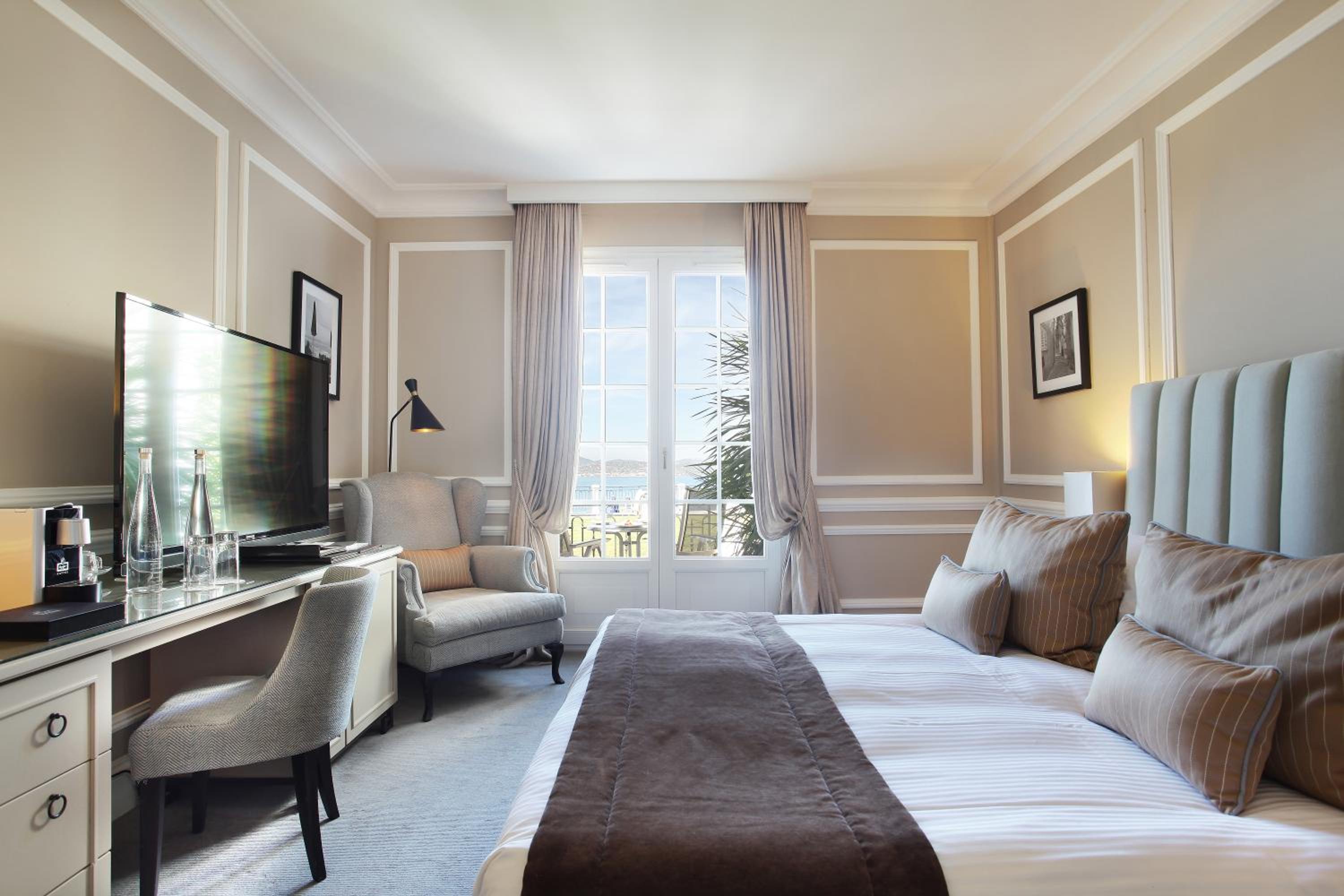 Deluxe Double Room with Sea View - Photo 5