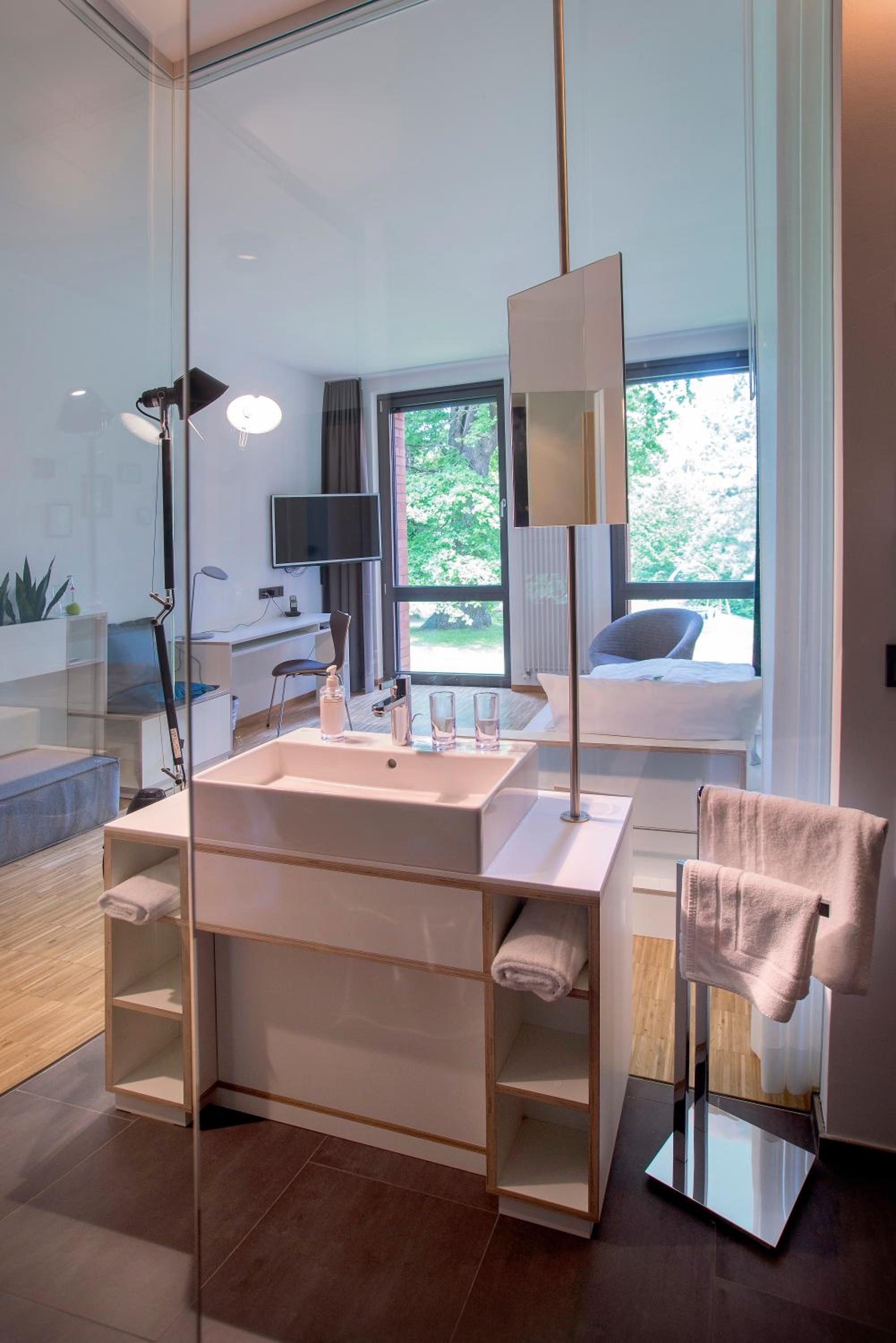 Single Room photo 2