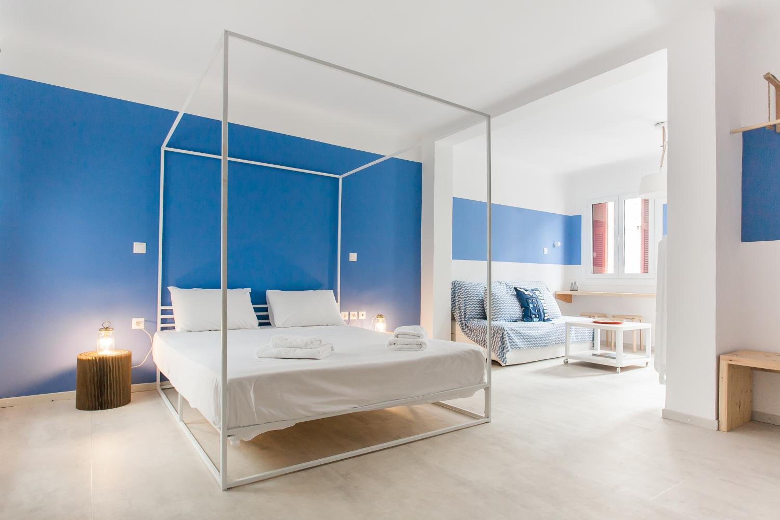 Hip Studio Apartment in downtown Athens  photo 1
