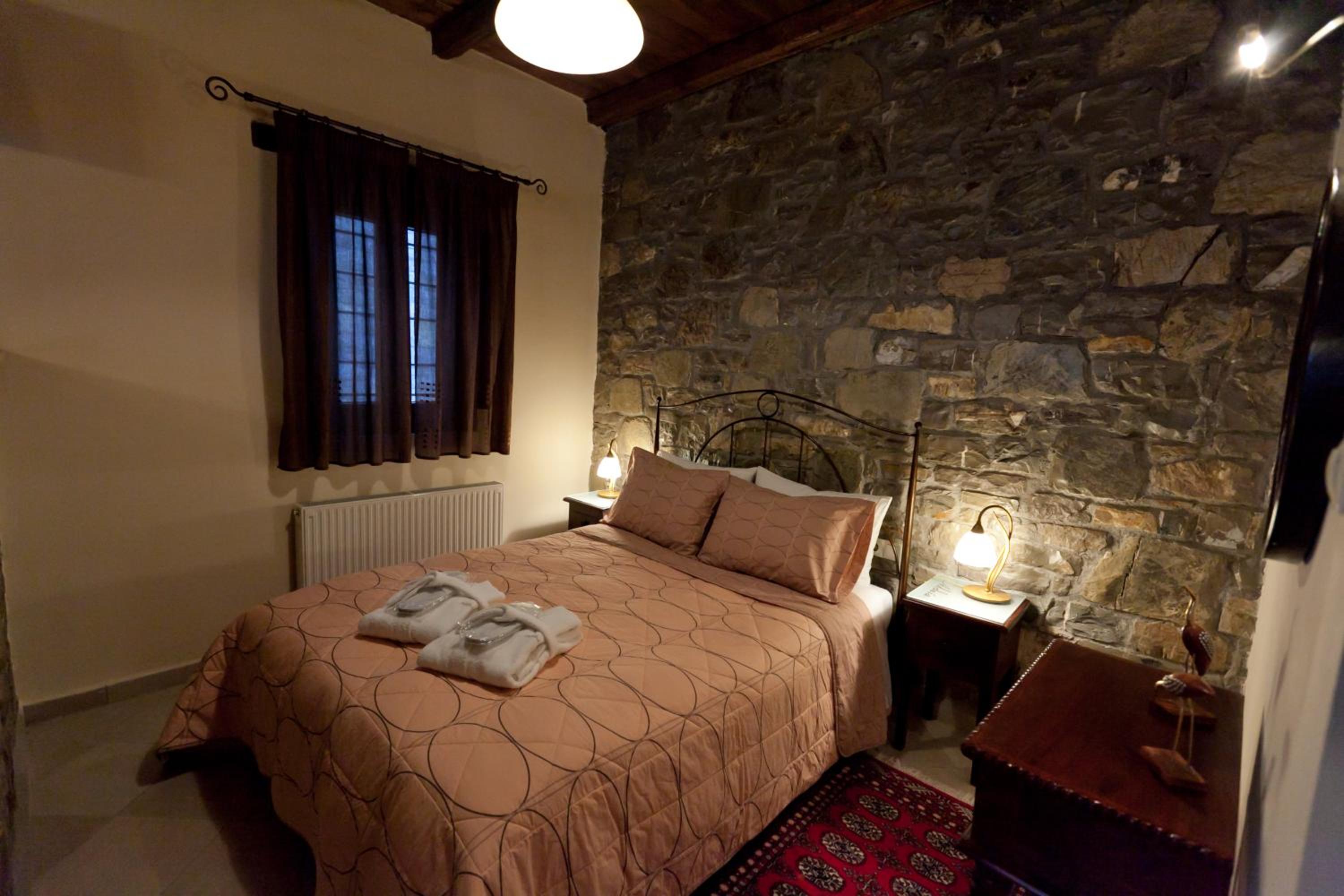 Studio Apartment - Photo 7