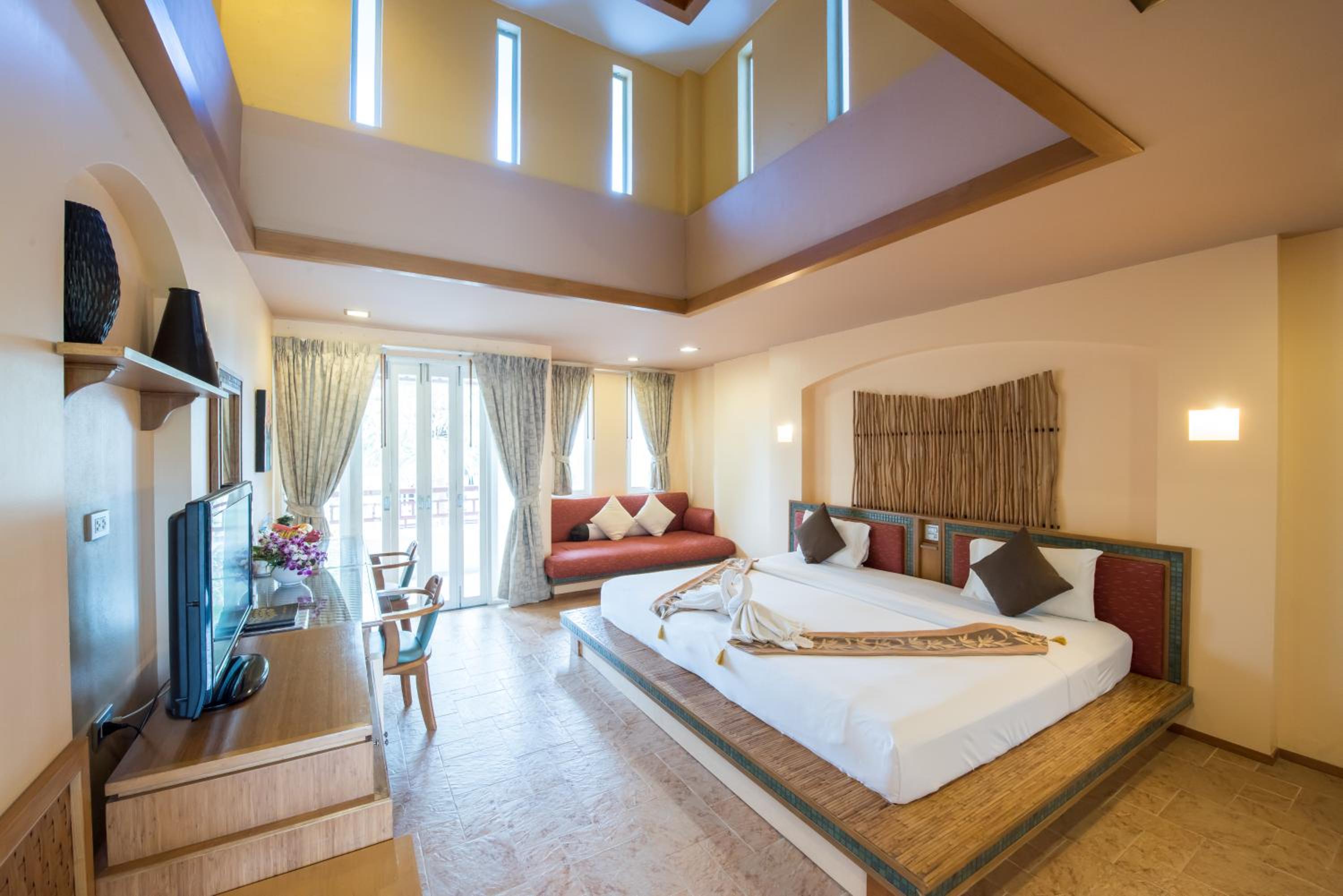 Deluxe Double or Twin Room - Photo 1